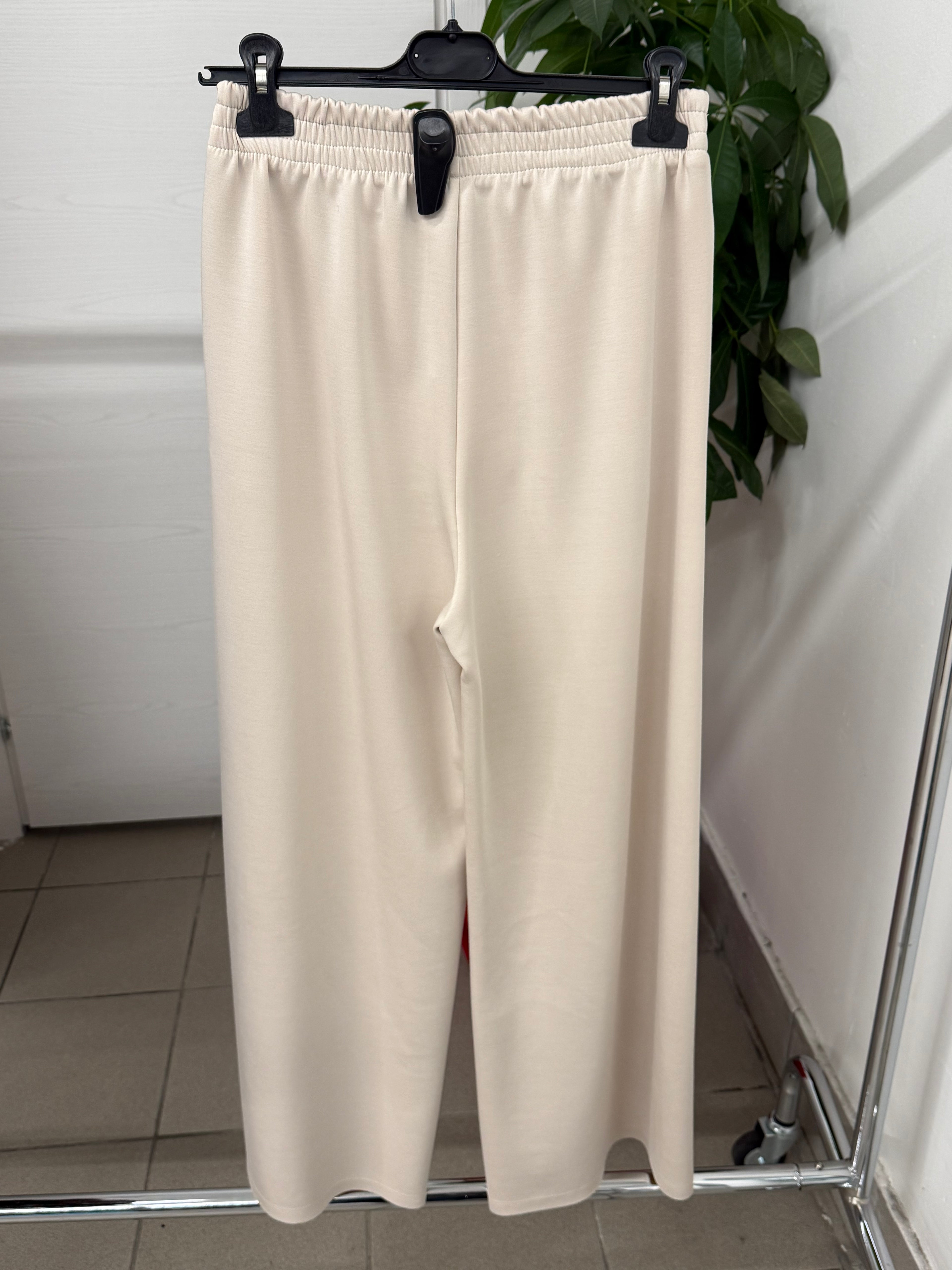 Pantaloni tuta a palazzo