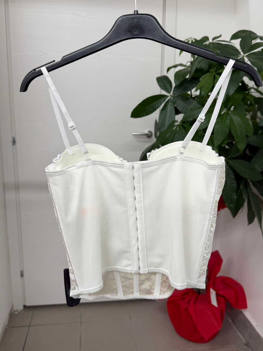Corsetto in pizzo con mini paillettes FGD MODA