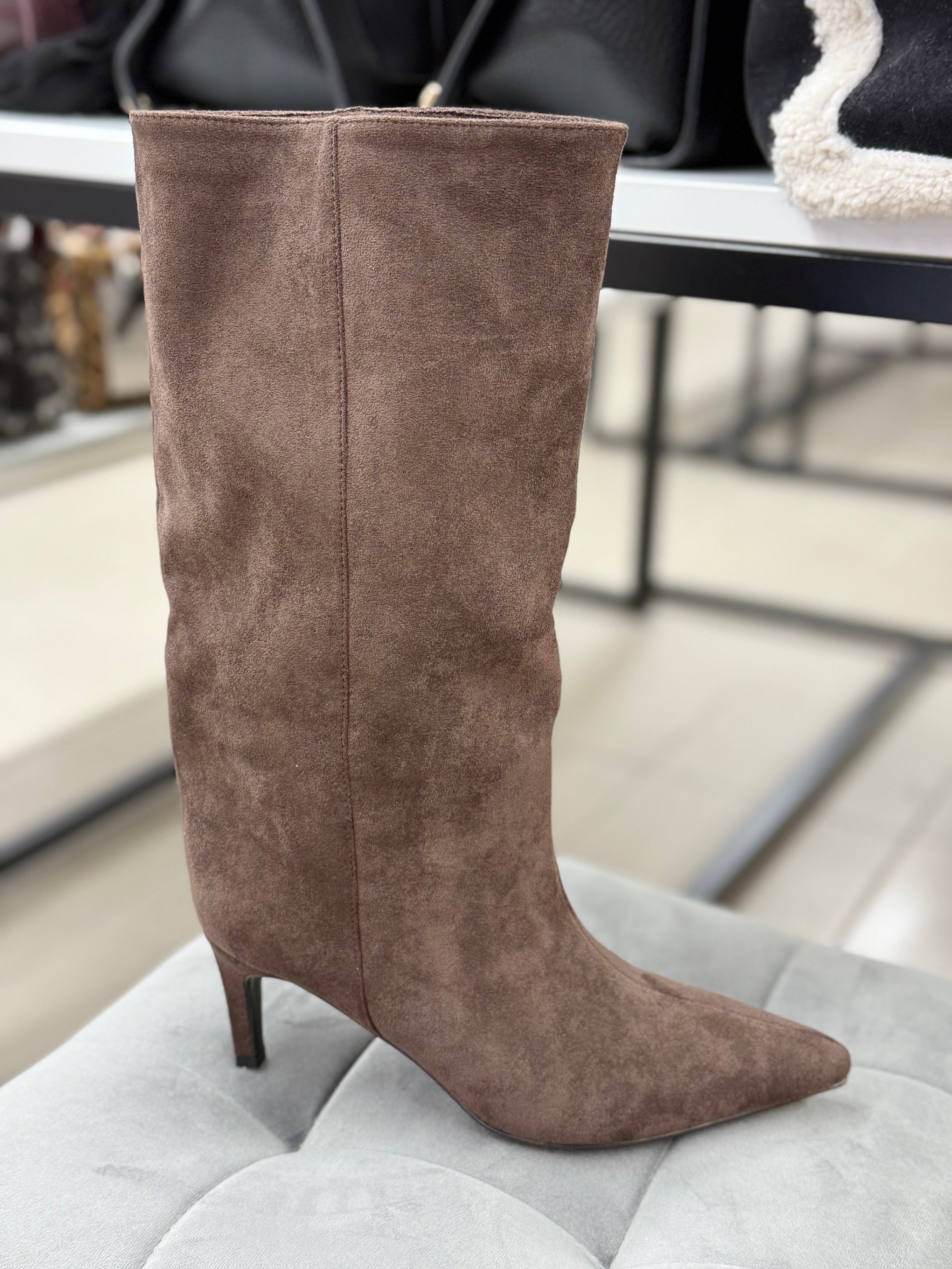 Stivali in camoscio tacco 5cm FGD MODA