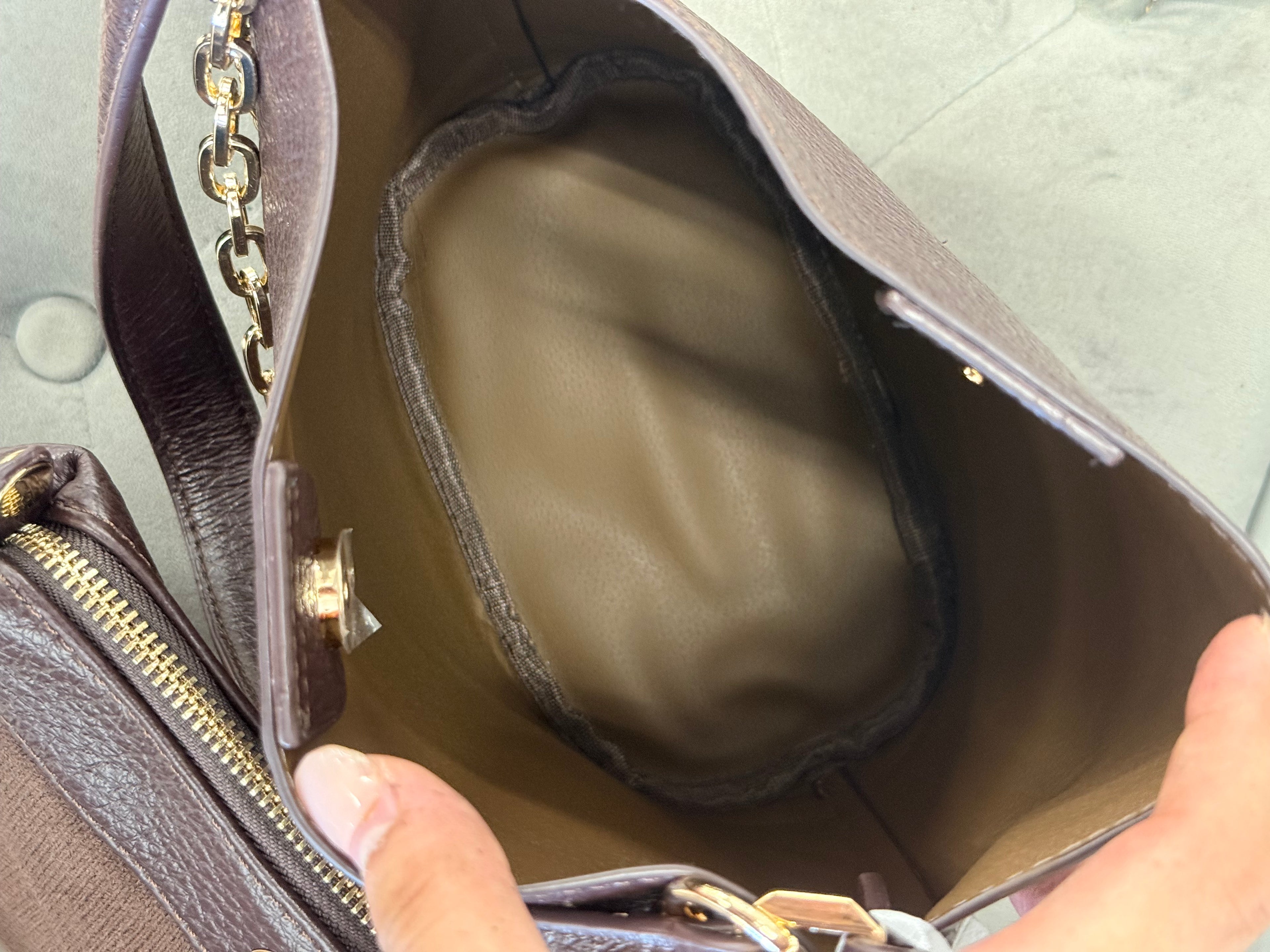 Borsa A Secchiello In Ecopelle Con Catena Dorata FGD MODA