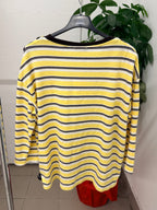 Maglietta a righe con bottoni sulle spalle FGD MODA