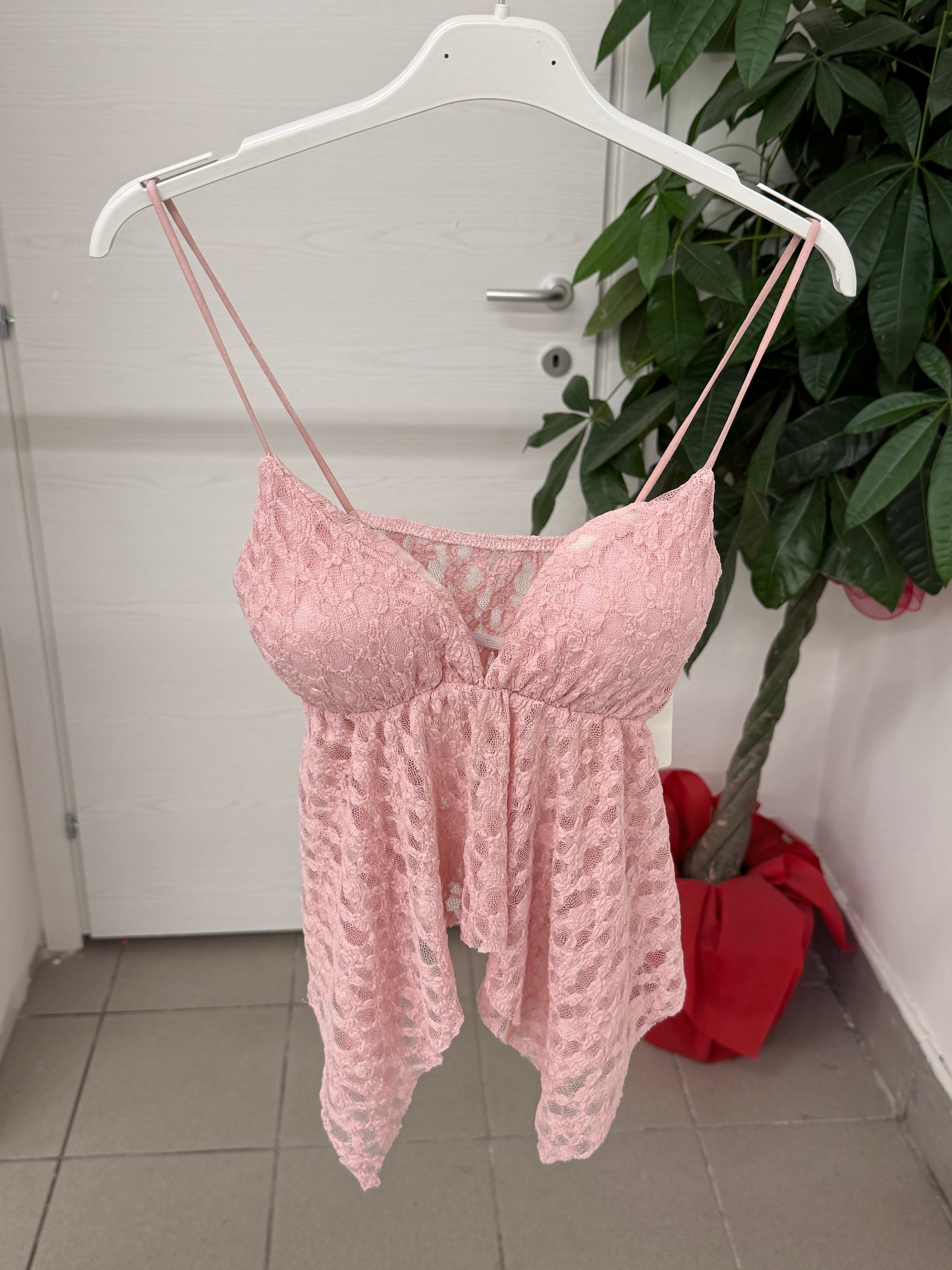 Top in Pizzo a Spalline Fine FGD MODA