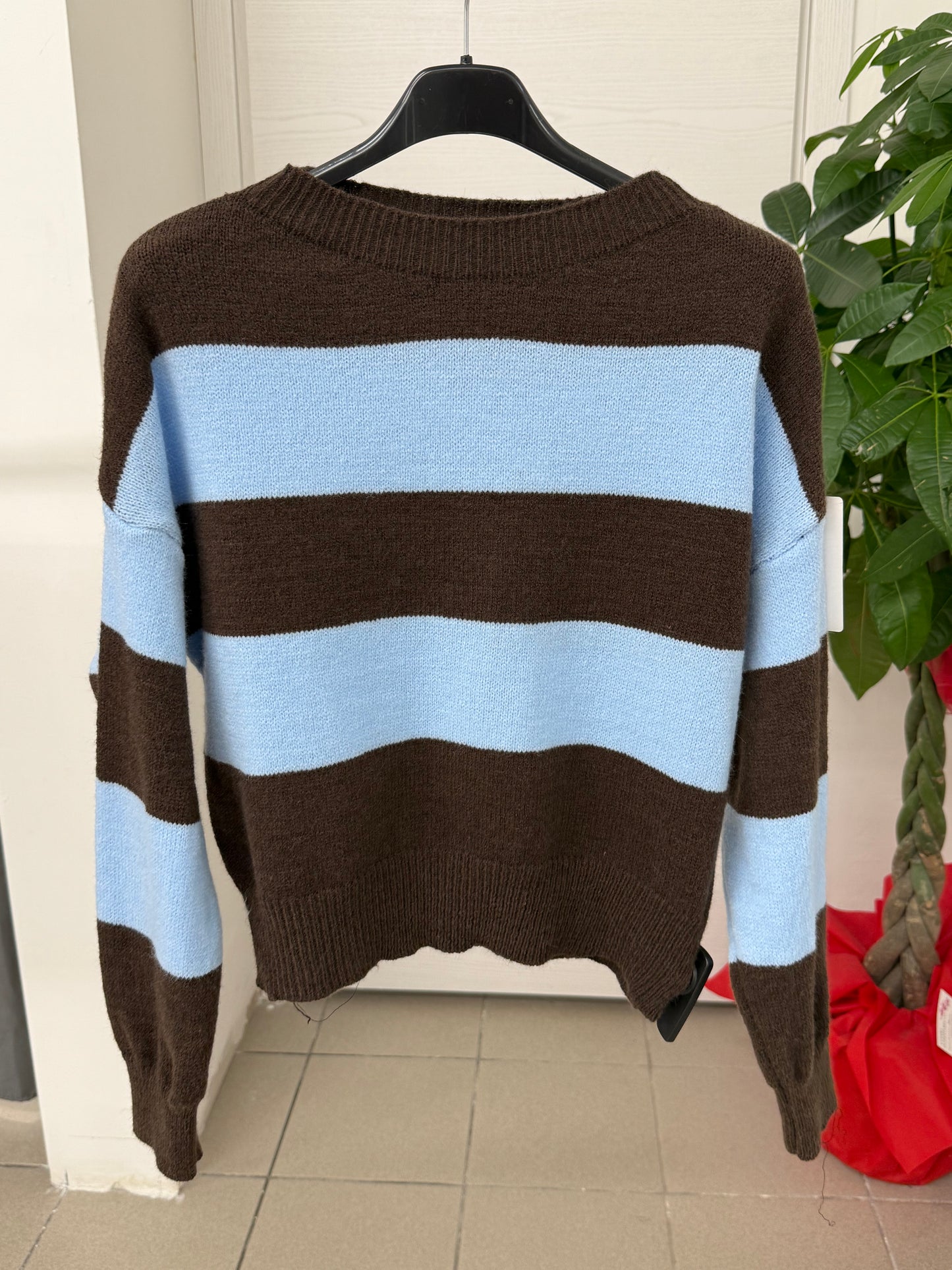 Maglioncino a righe larghe