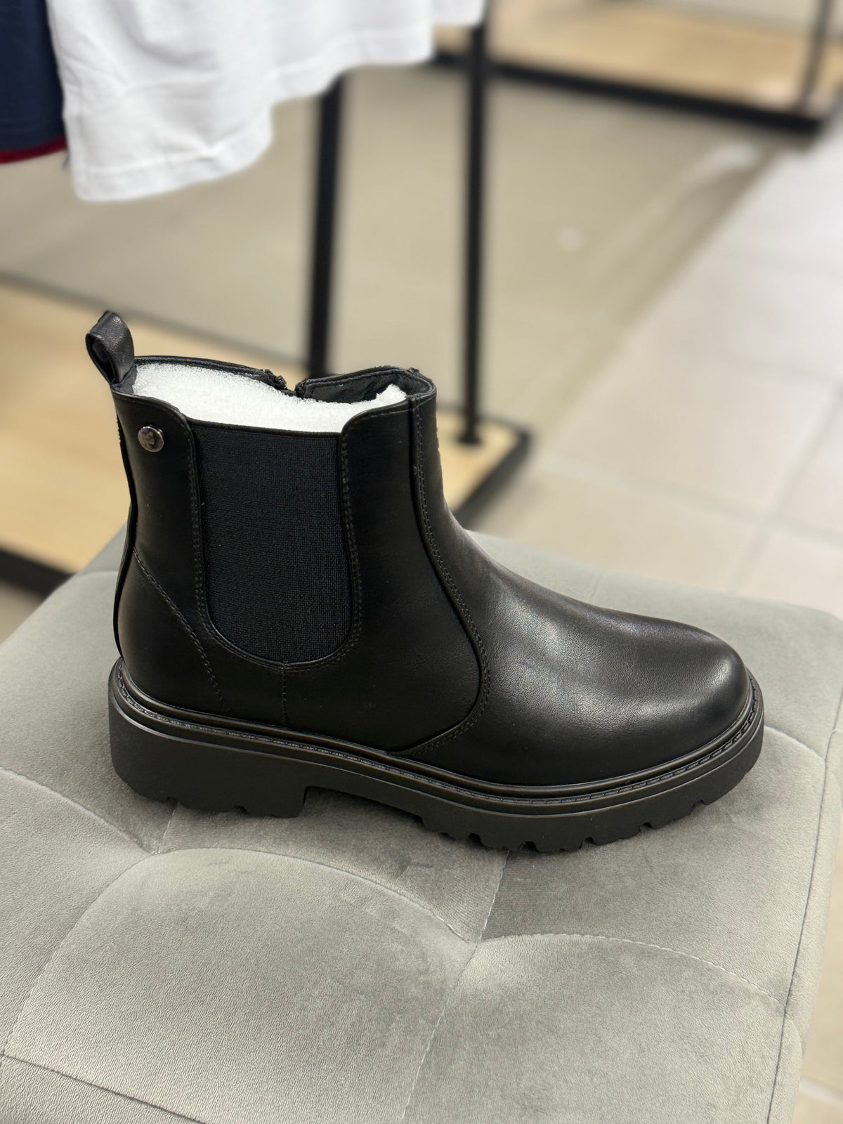 Stivaletti In Ecopelle Con Elastico Laterale E Zip MI8923 FGD MODA
