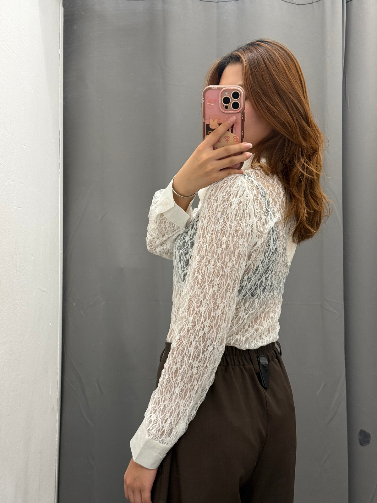 Camicia In Pizzo Semitrasparente Con Colletto E Maniche In Raso FGD MODA