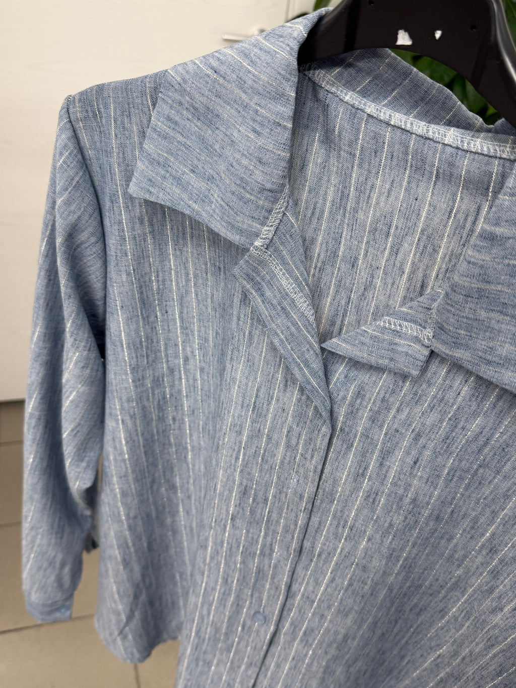 Camicia in viscosa gessato con lurex per taglie curvy FGD MODA