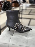 Stivaletti in ecopelle con fibbie tacco 3cm FGD MODA