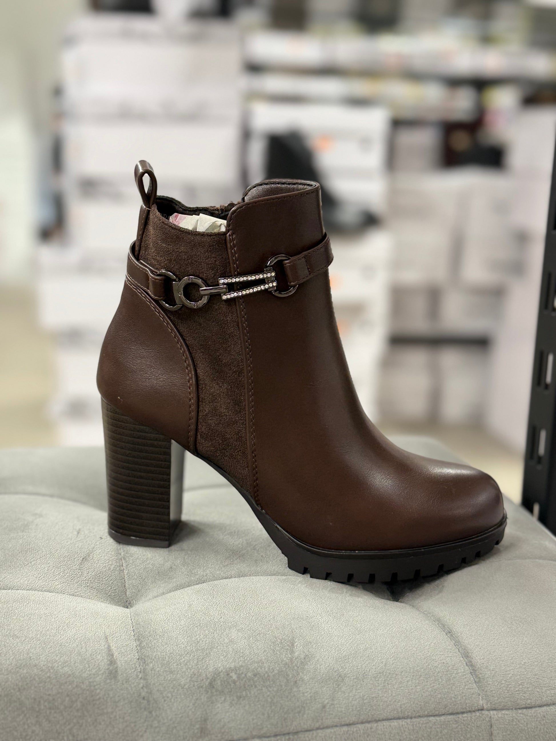 Stivaletti in ecopelle tacco 10cm FGD MODA