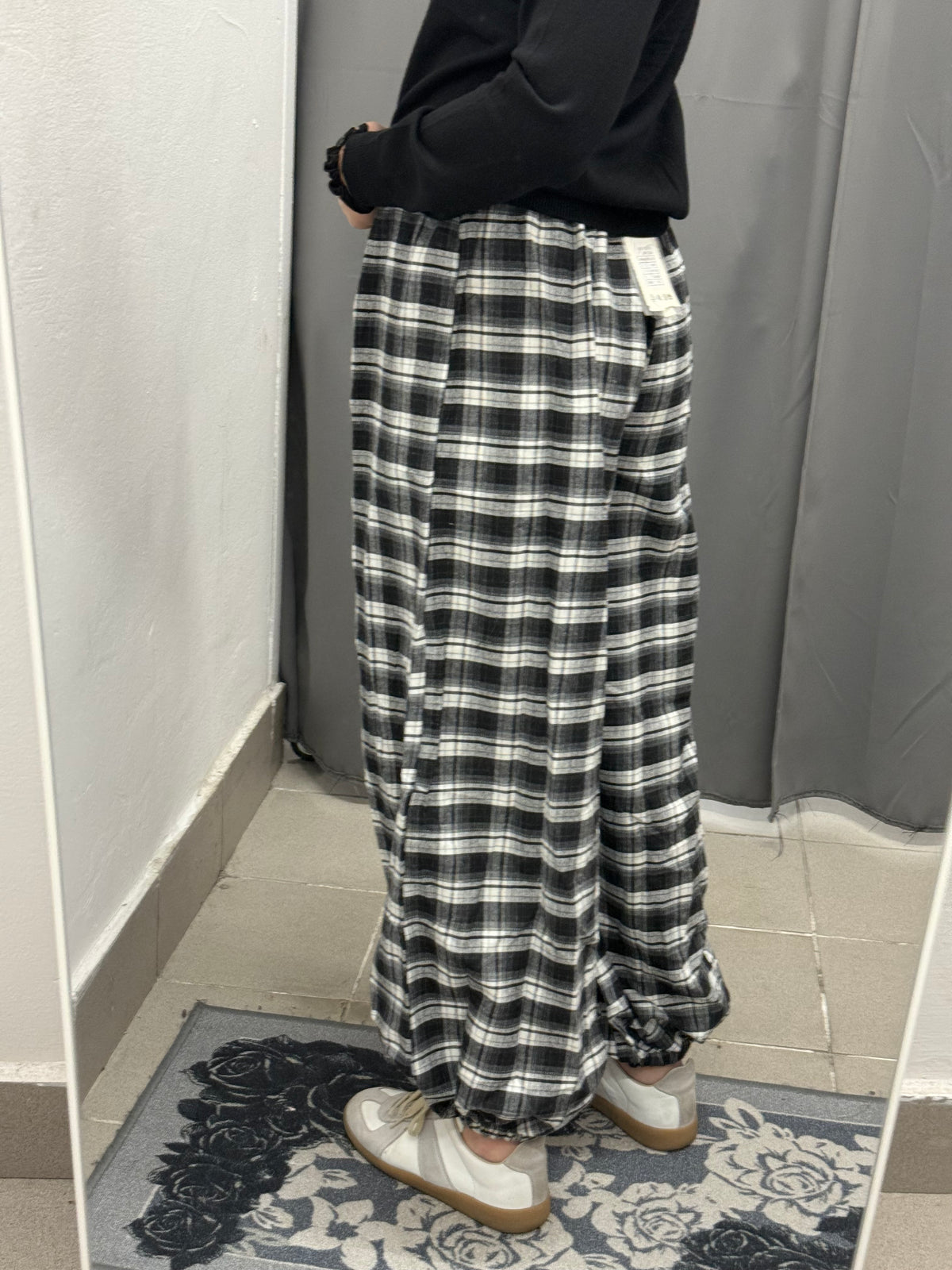 Pantaloni Balloon Scozzesi Con Polsini FGD MODA