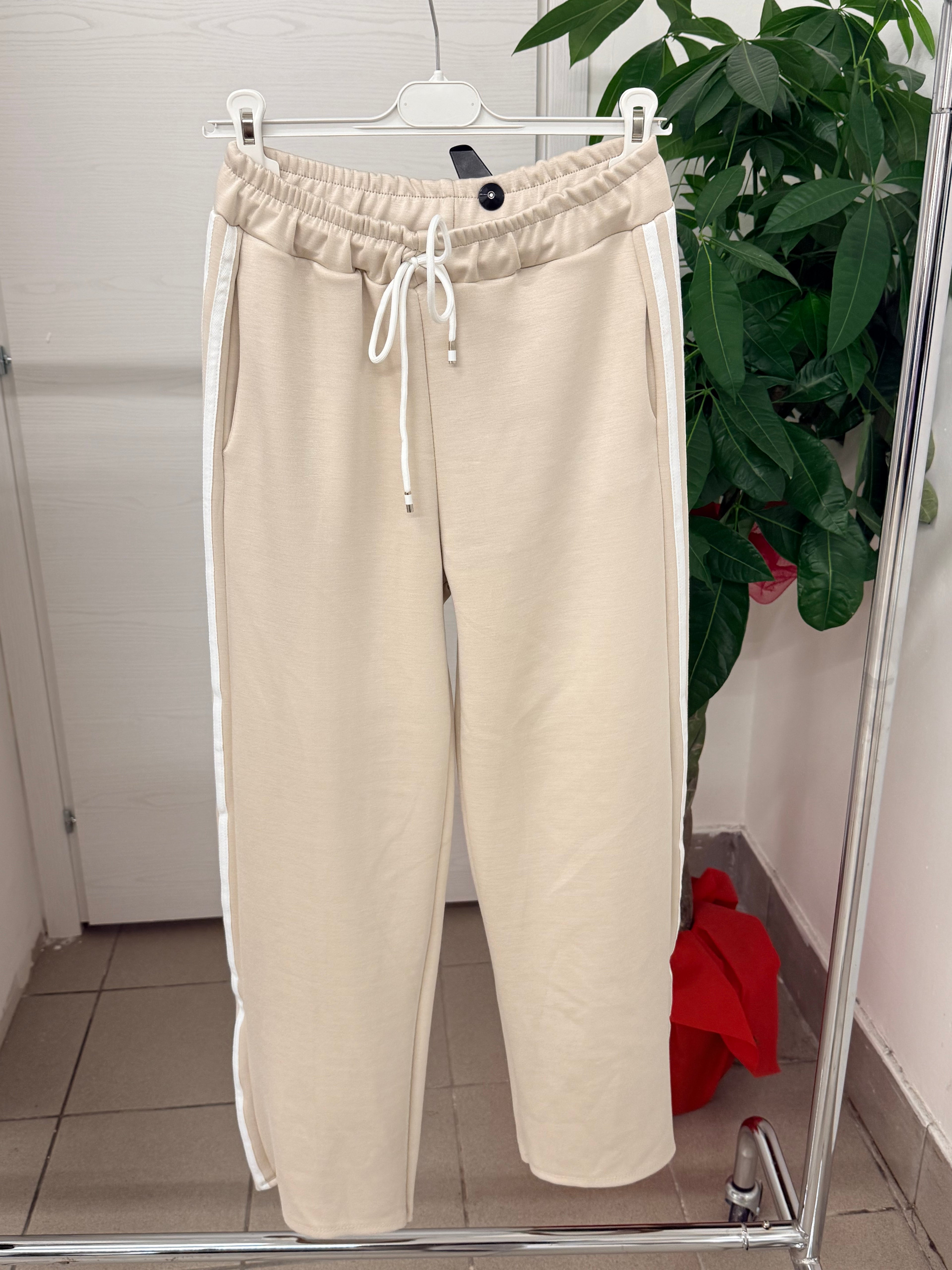 Pantaloni tuta a palazzo con strisce laterali FGD MODA