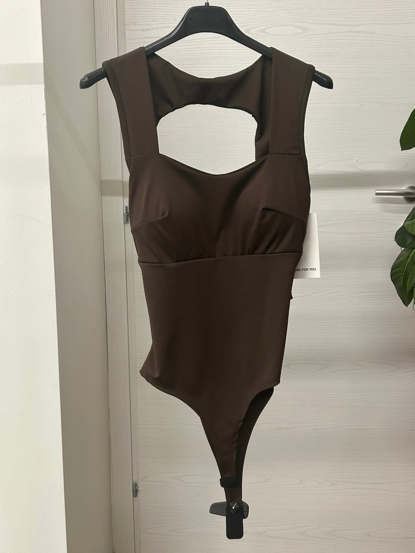 Body con spacco dietro