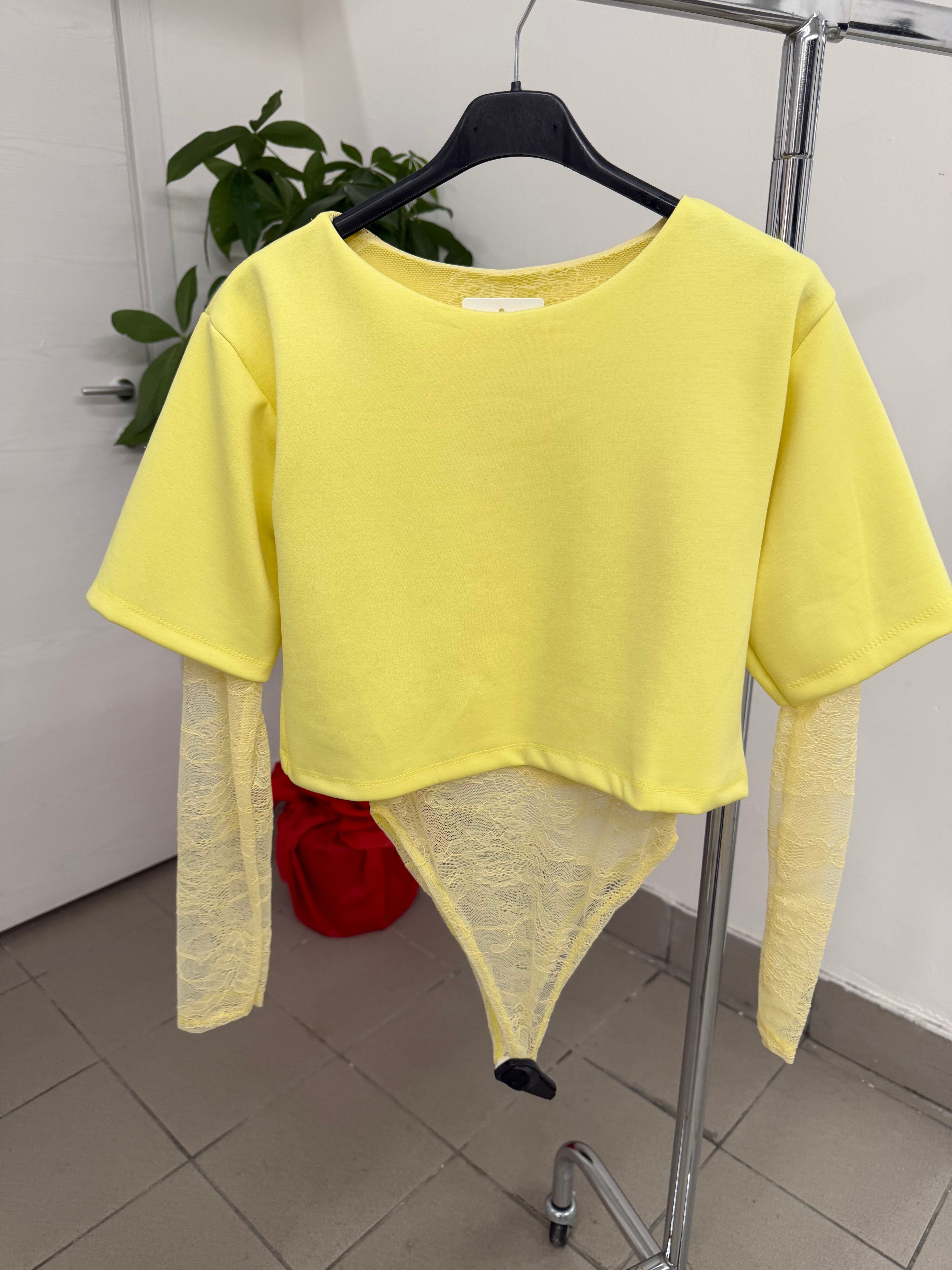 Body con maniche in pizzo FGD MODA