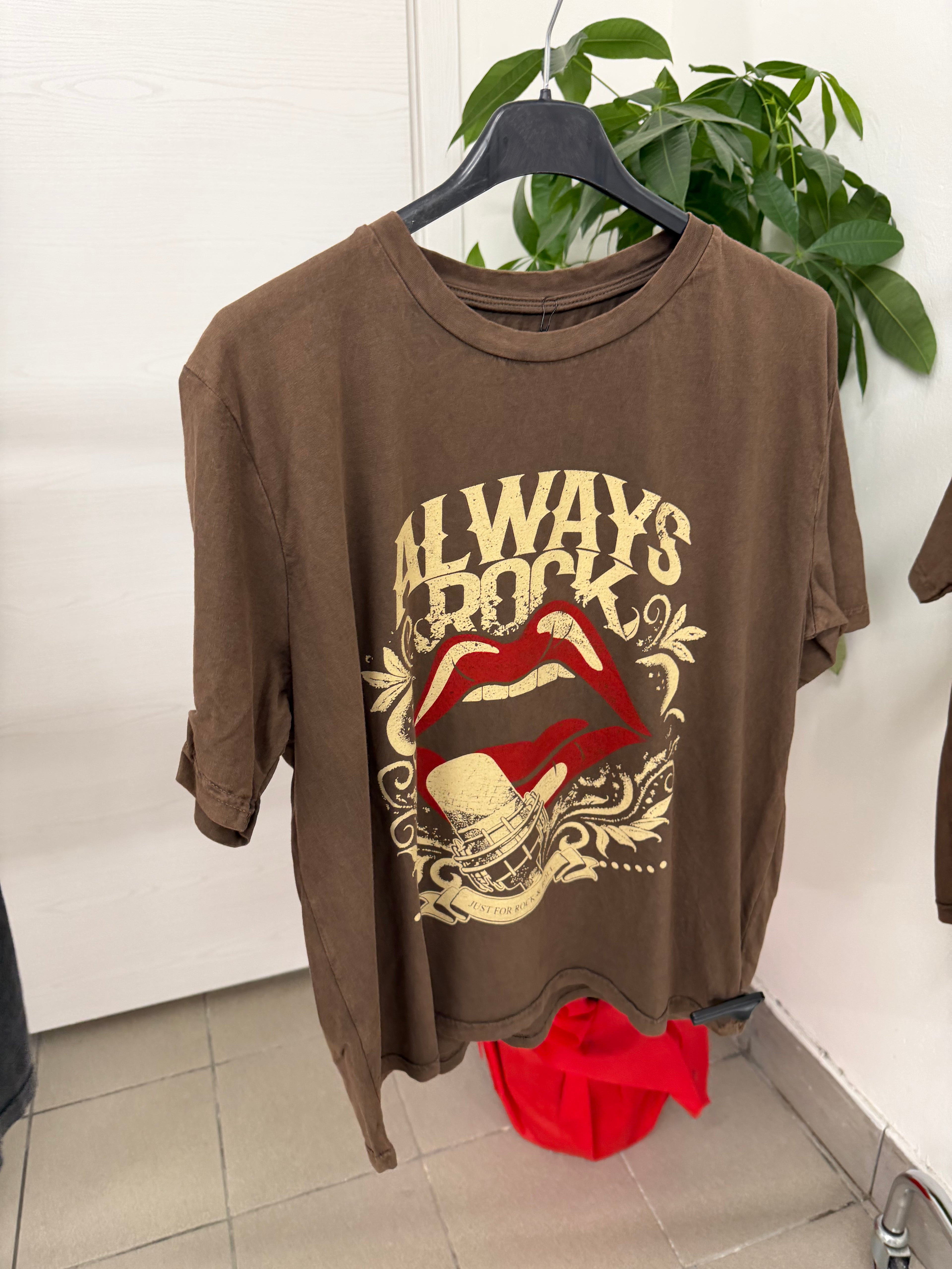 T-shirt stile America FGD MODA