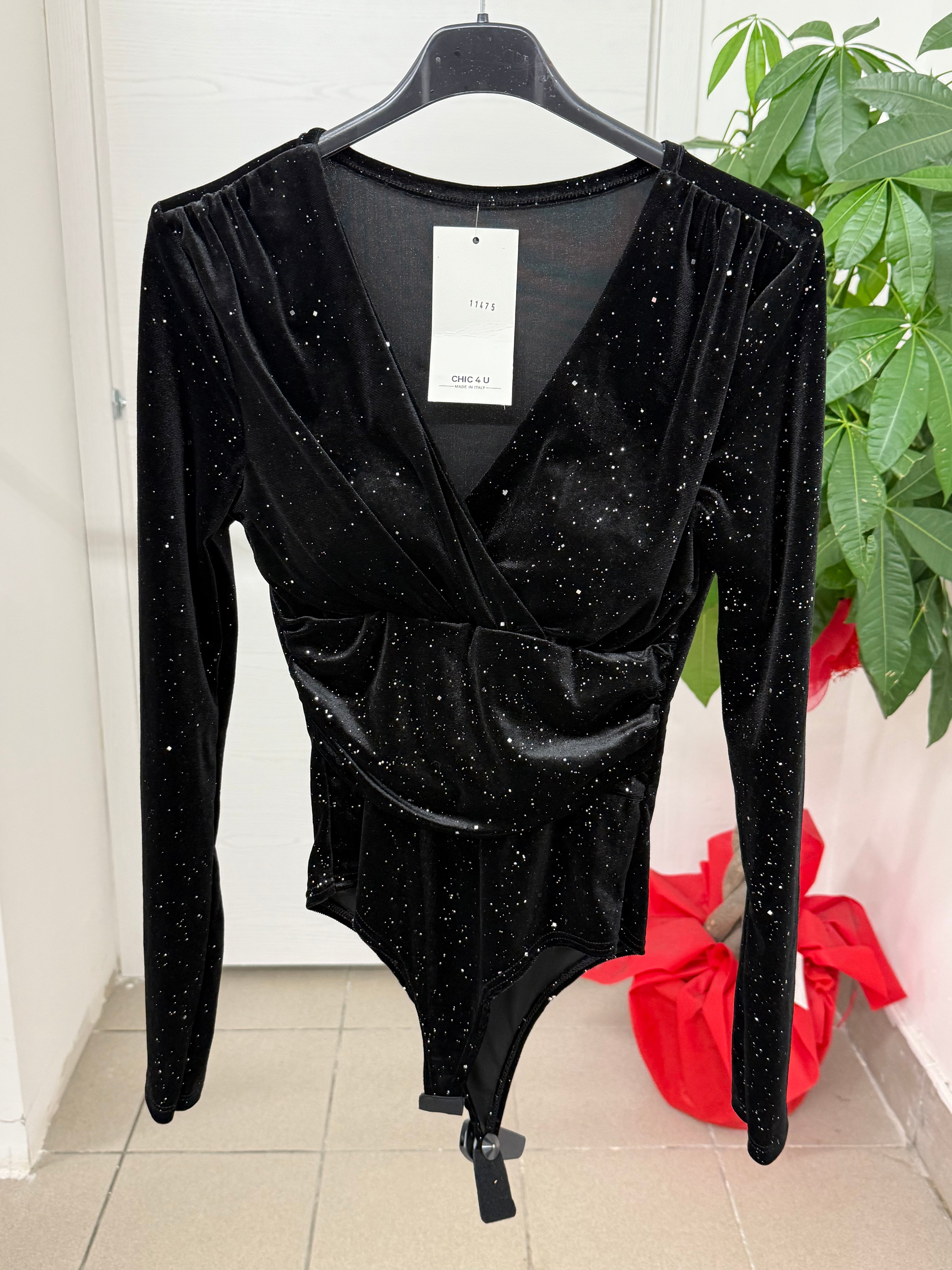 Body in velluto brillantinato con coppe interne FGD MODA