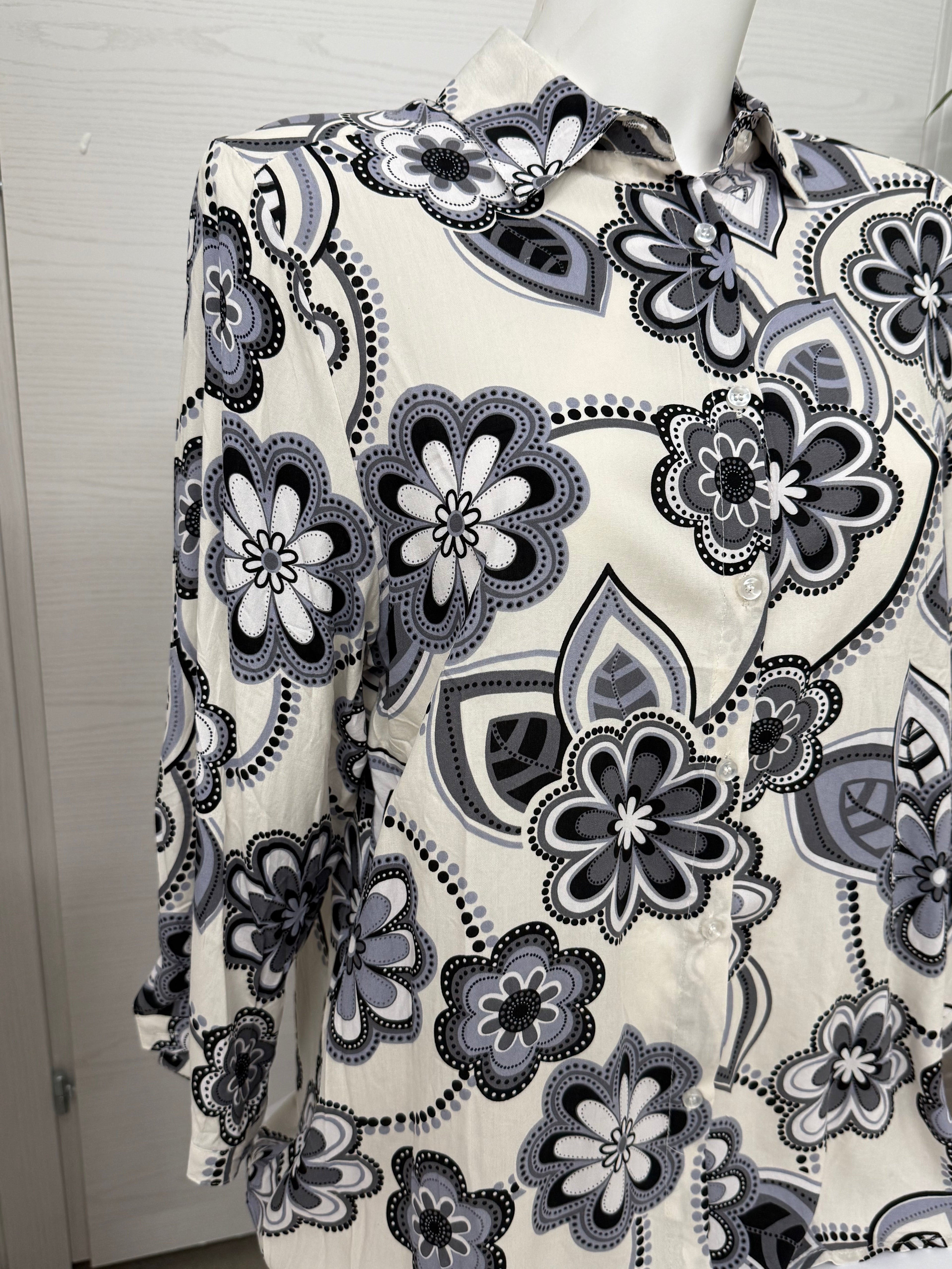 Blusa fiorata FGD MODA