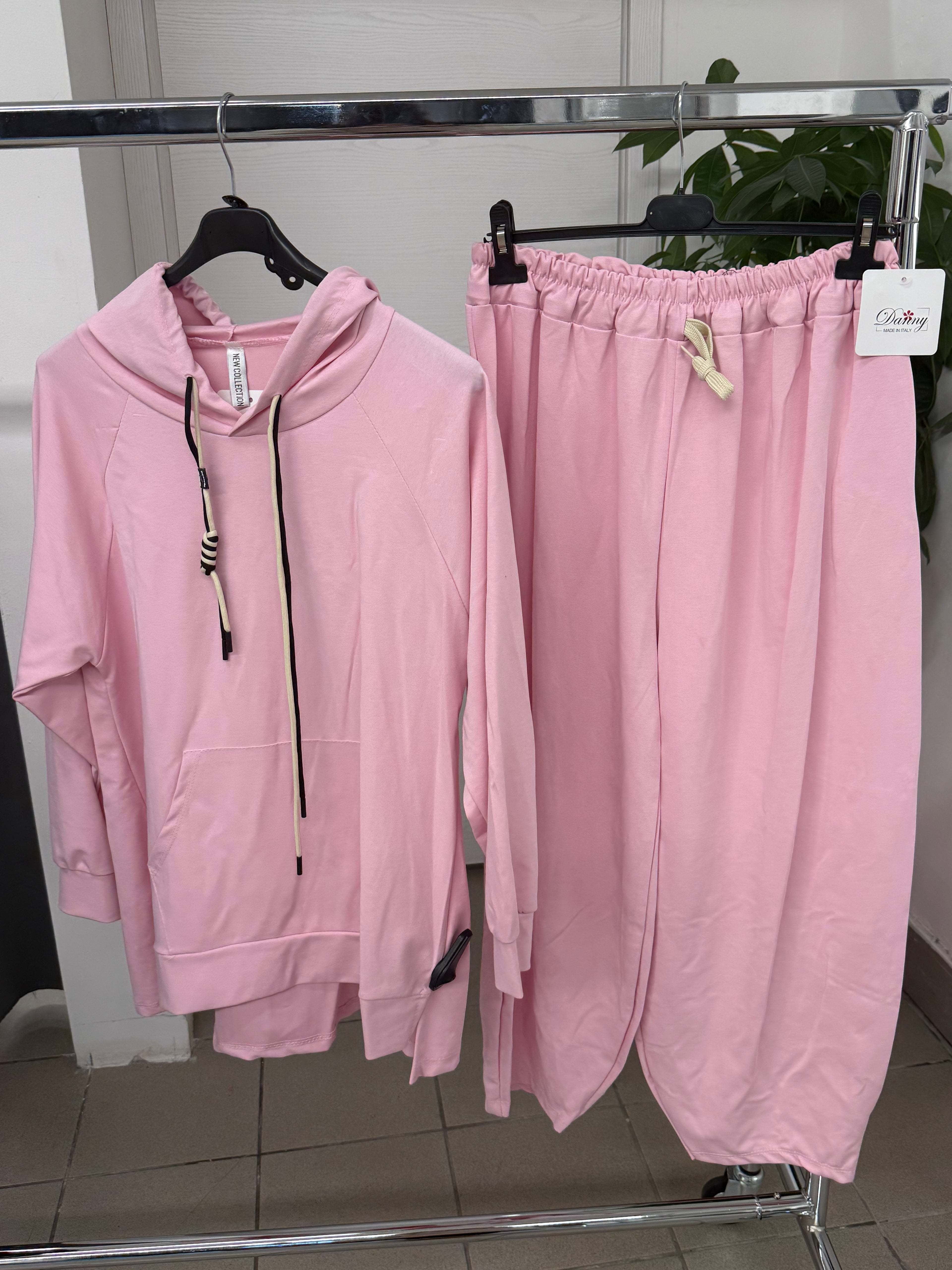 Set coordinato Felpa con cappuccio e Pantaloni balloon per taglie curvy