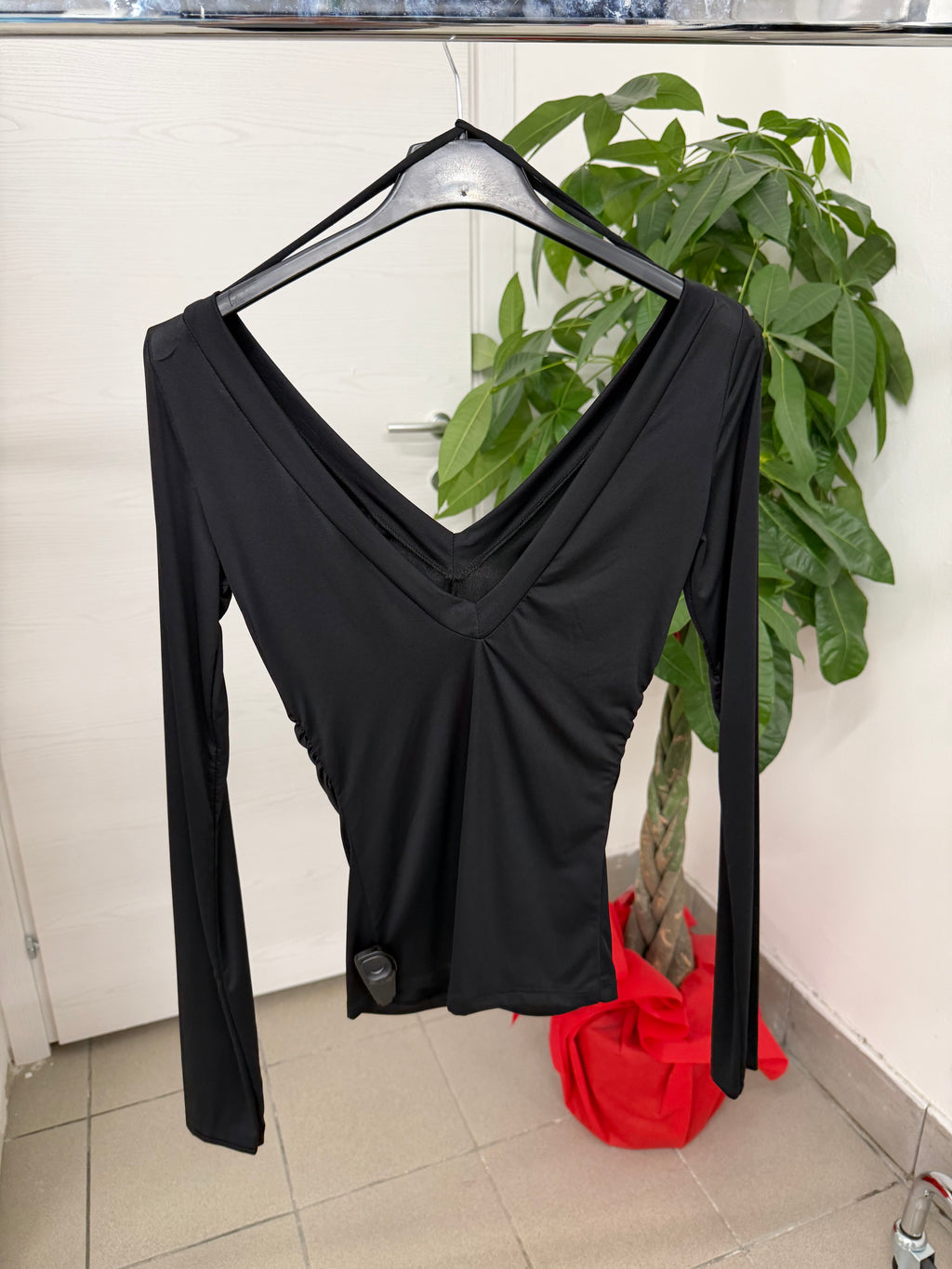 Maglietta in lycra scollo V FGD MODA