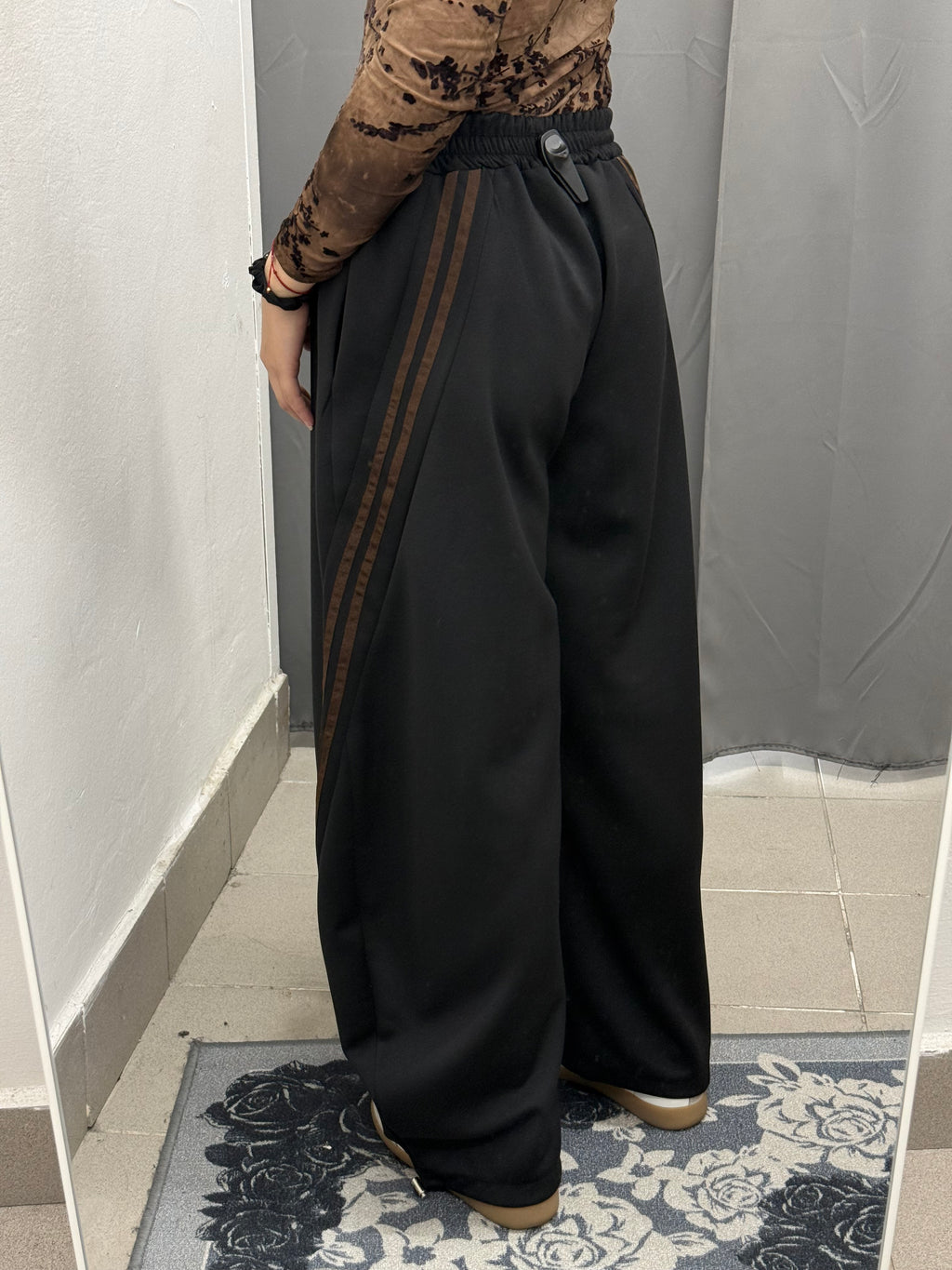 Pantaloni Tuta Balloon Con Strisce Laterali FGD MODA