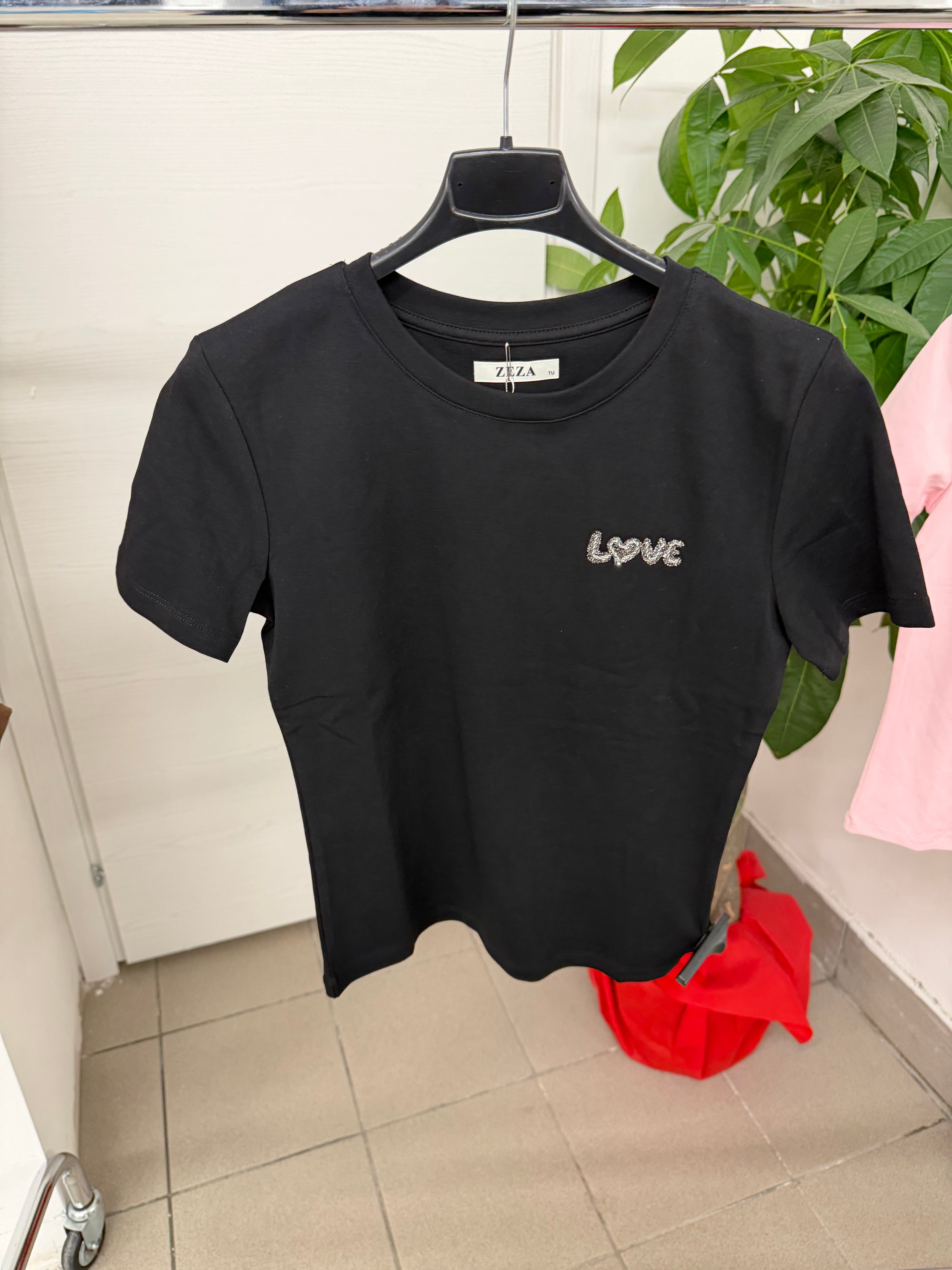 T-shirt love FGD MODA