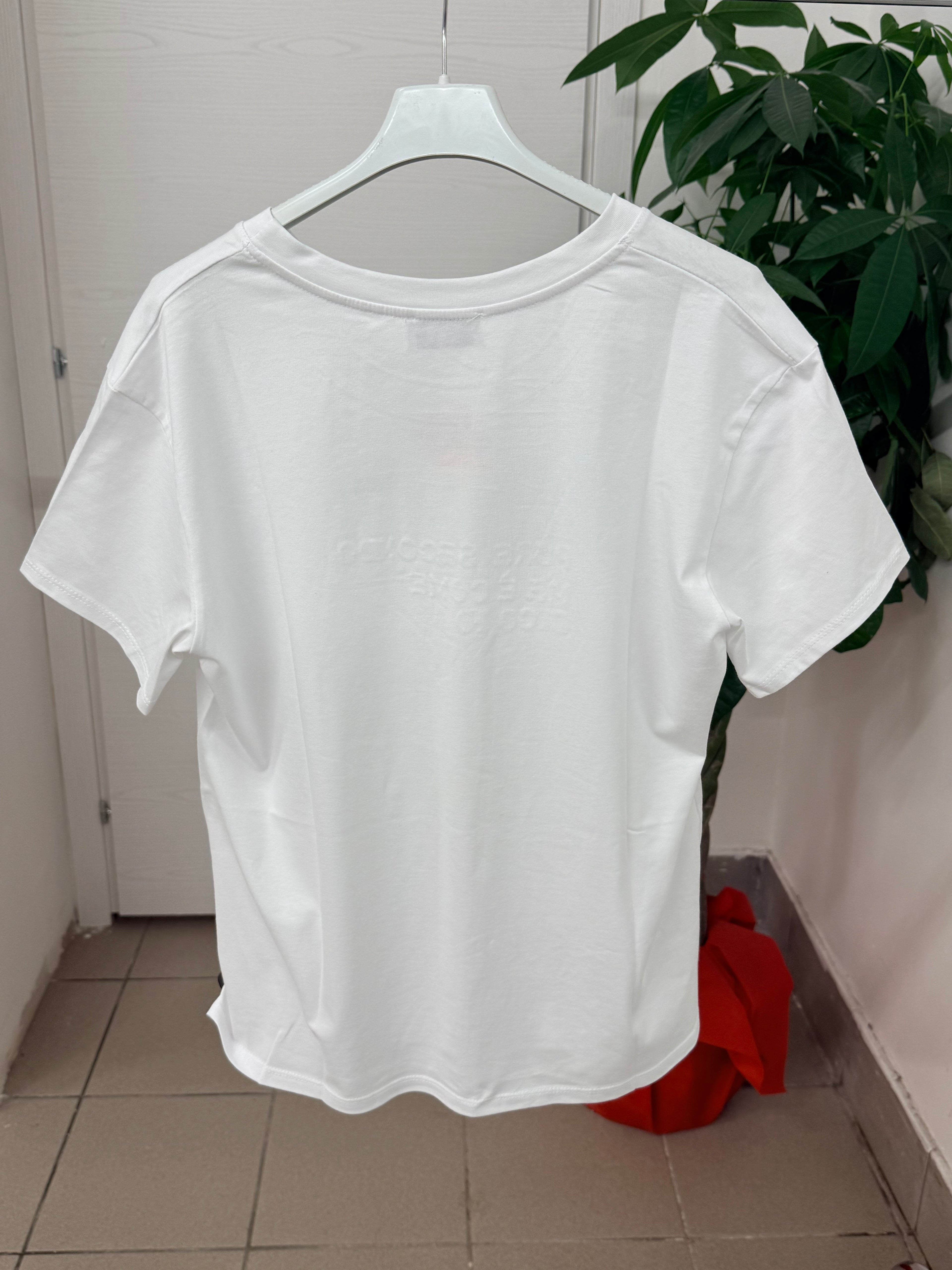 T-shirt con scritta “Pure secondo me è come dico io” FGD MODA