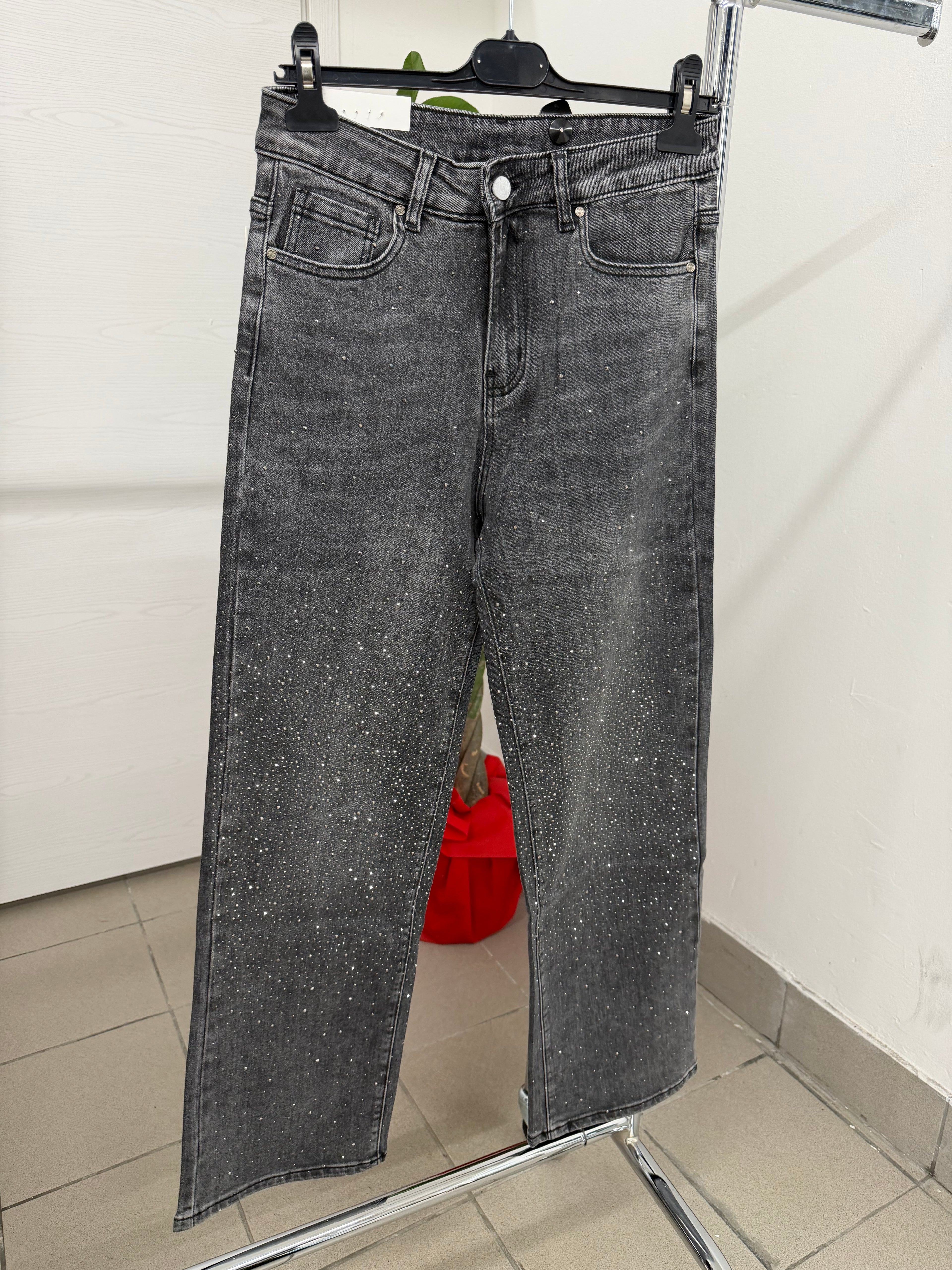 Jeans a palazzo con brillantini fino taglia 56