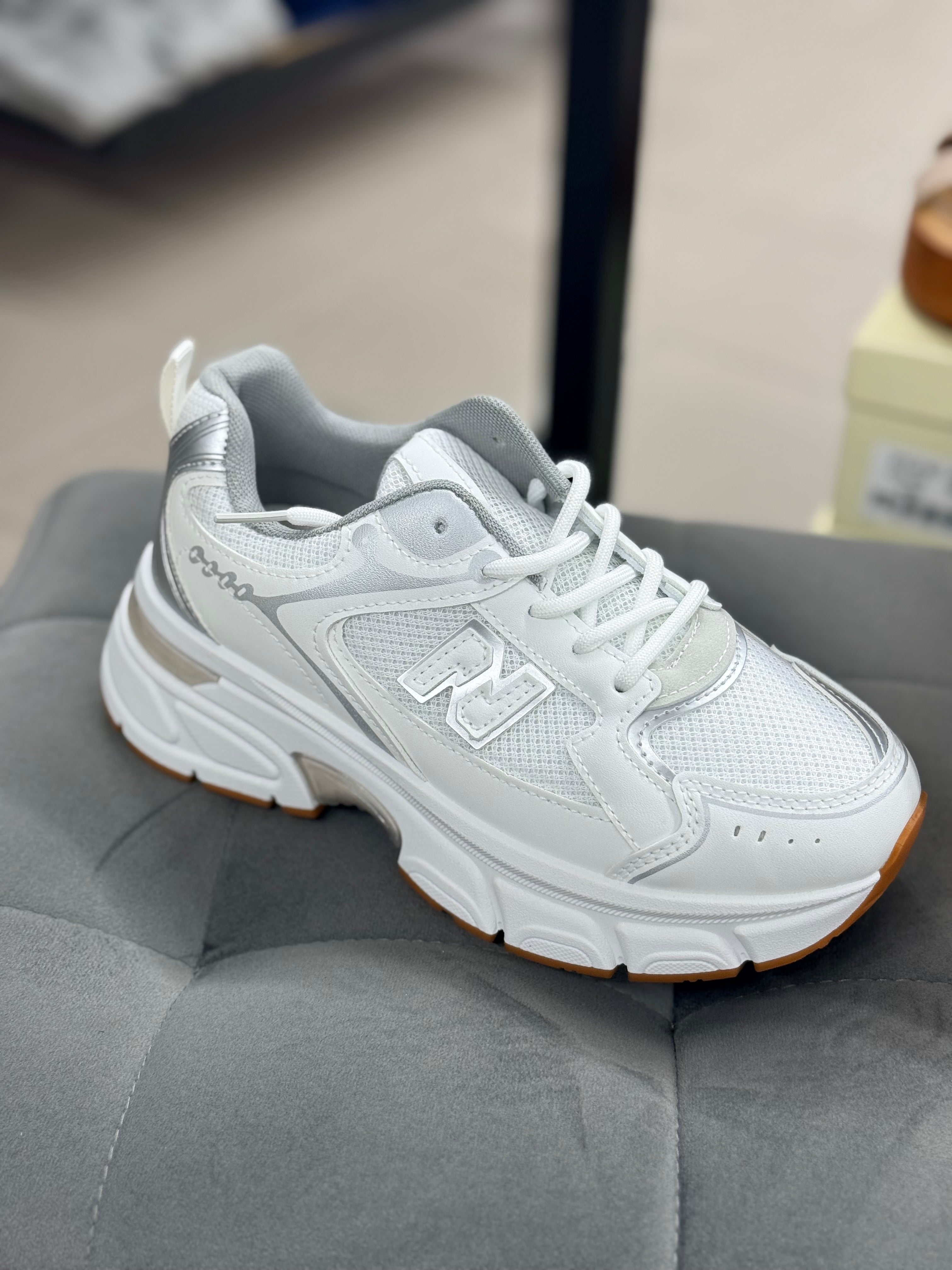 Senza titolo 12feb_09:26 FGD MODA