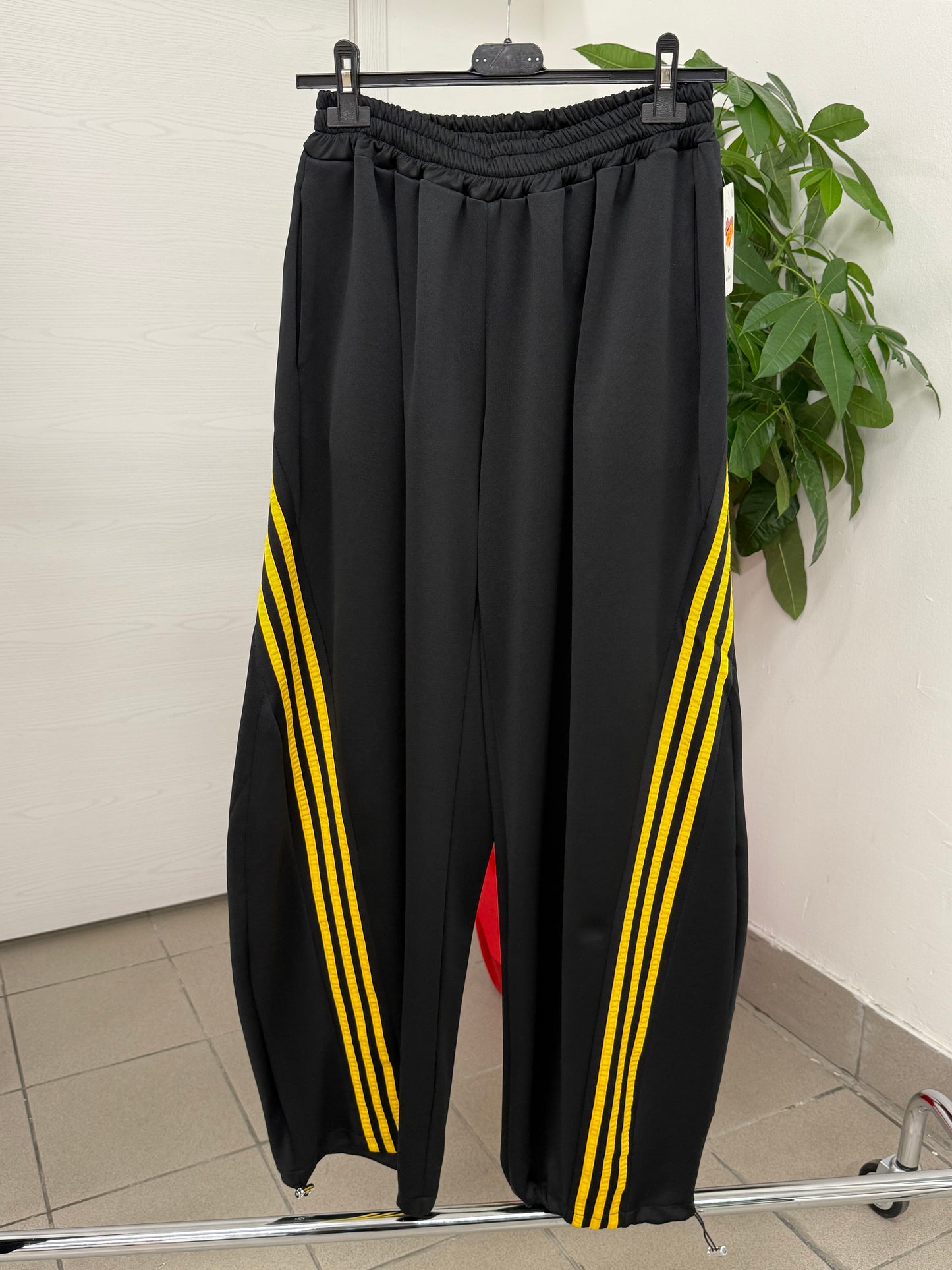 Senza titolo 18ott_12:37 FGD MODA