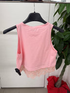 Top smanicato con bordo in pizzo JUSTWEST FGD MODA