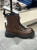 Anfibi in ecopelle con lacci FGD MODA