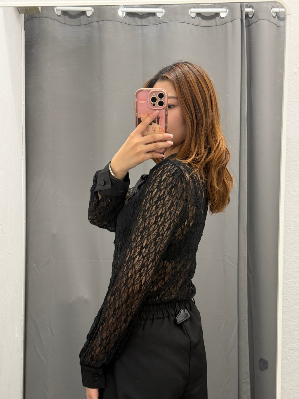 Camicia In Pizzo Semitrasparente Con Colletto E Maniche In Raso FGD MODA
