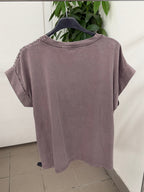 T-shirt in cotone con borchie sulle spalle FGD MODA