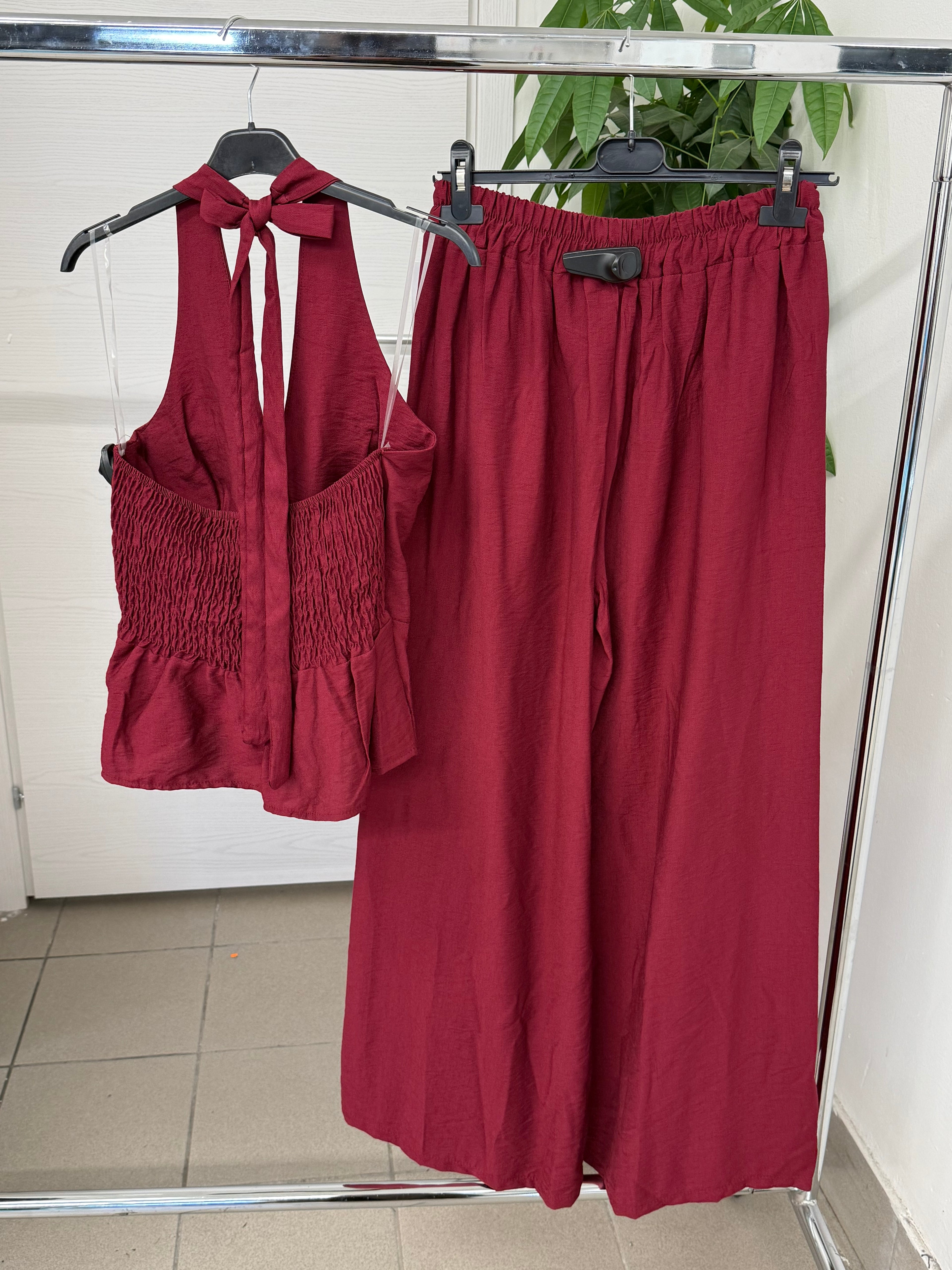 Set coordinato Top con laccio e Pantaloni a gamba larga FGD MODA