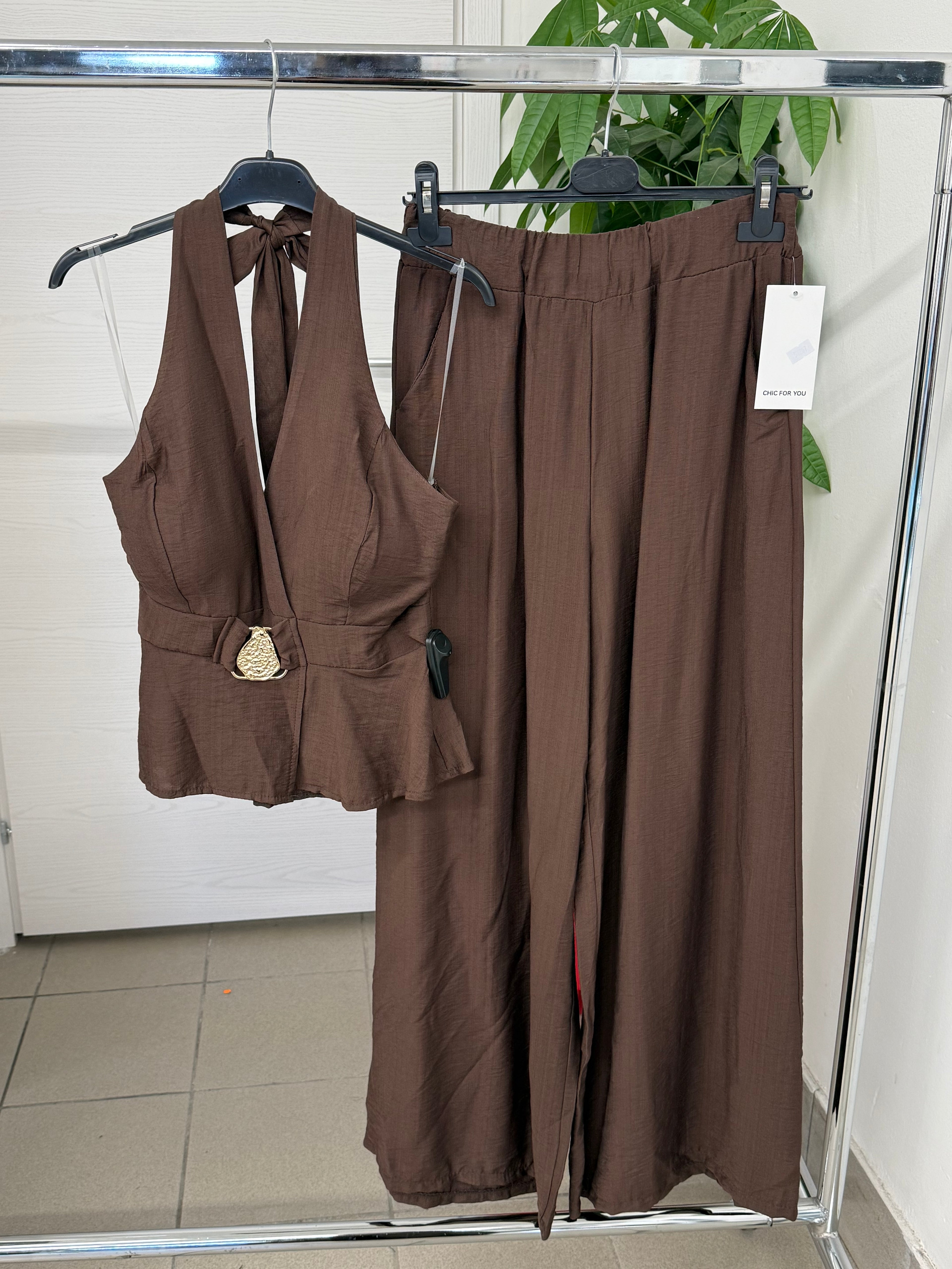 Set coordinato Top con laccio e Pantaloni a gamba larga FGD MODA