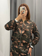 Set Coordinato Acetato Militare Giacca E Pantaloni Con Polsini Con Strisce Laterali FGD MODA