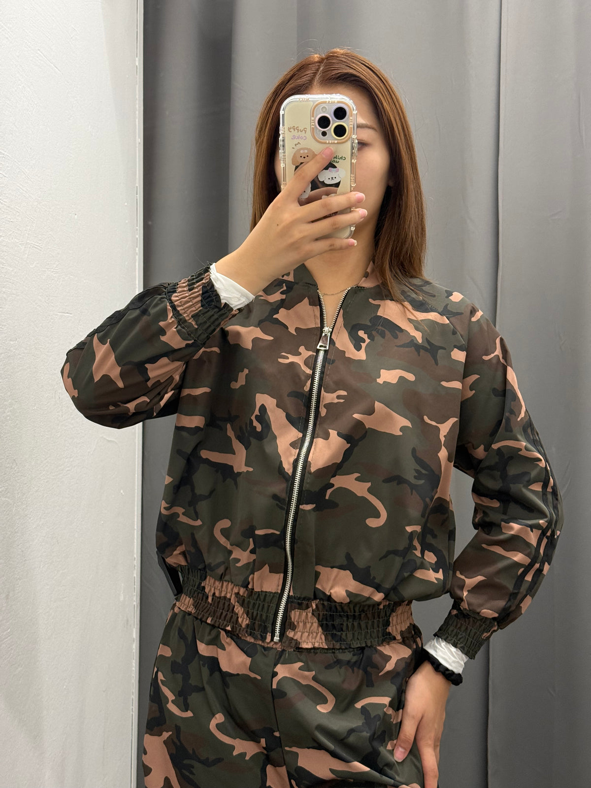 Set Coordinato Acetato Militare Giacca E Pantaloni Con Polsini Con Strisce Laterali FGD MODA