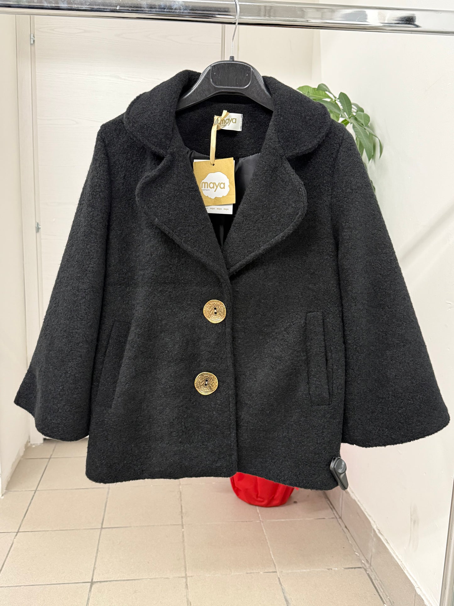 Cappotto con colletto FGD MODA