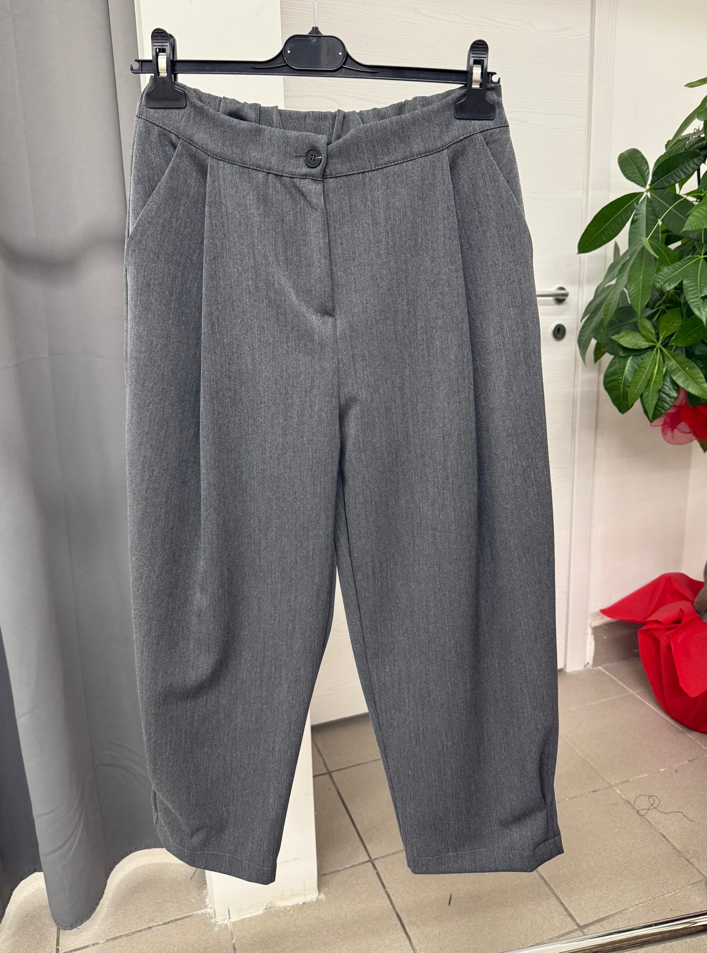 Pantaloni a palloncino pinocchietto