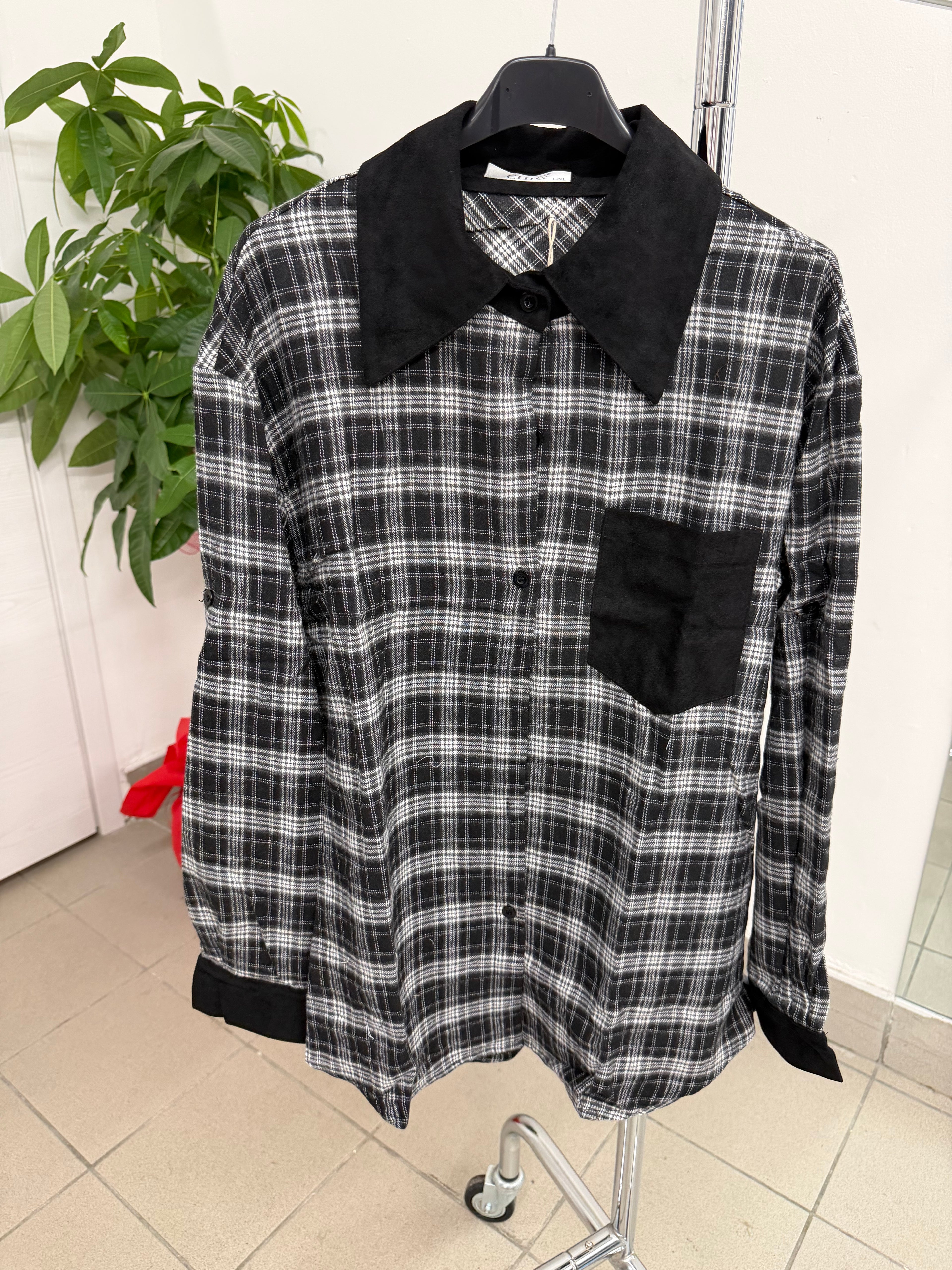 Camicia scozzese con collo in velluto FGD MODA