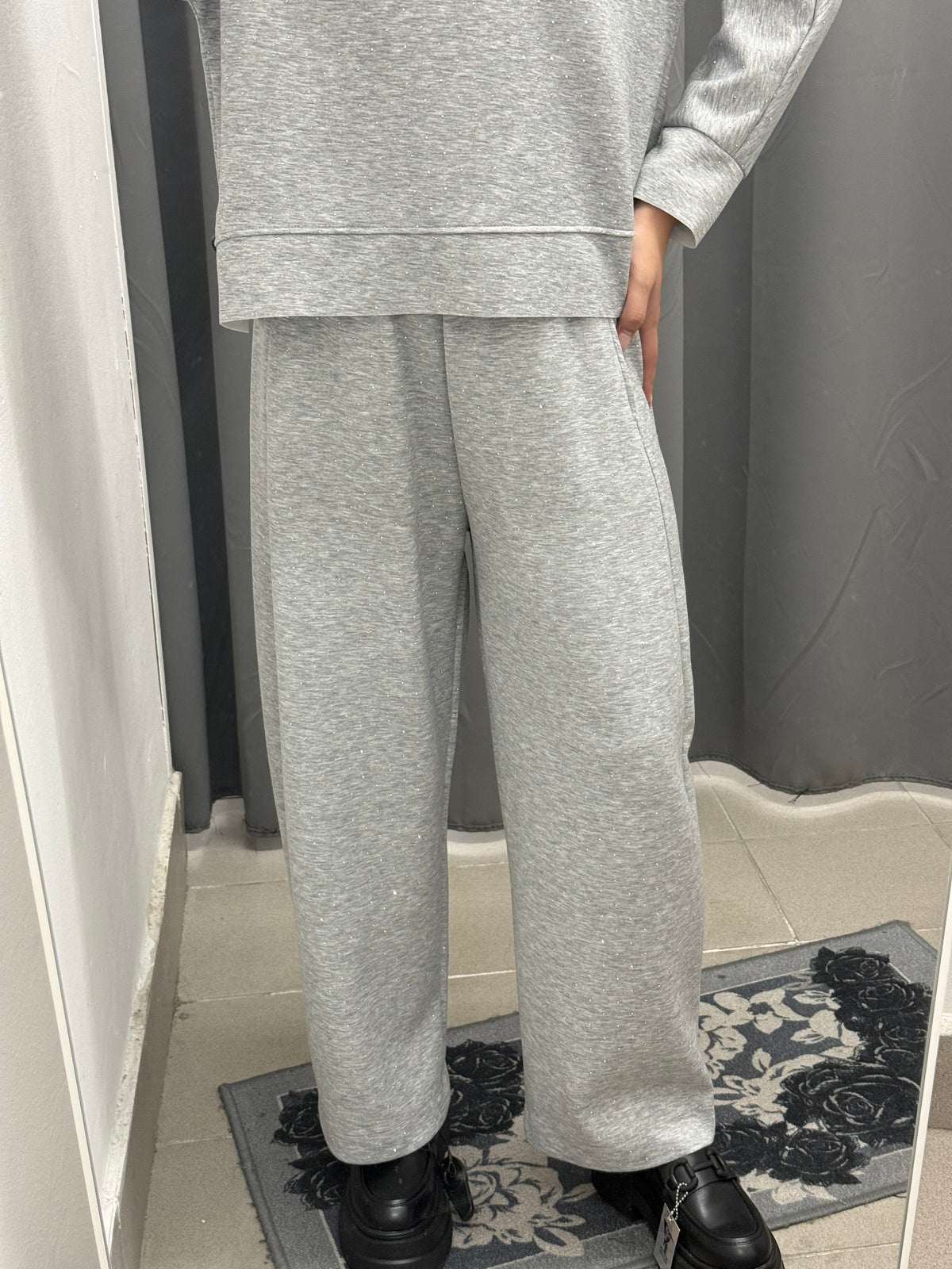 Set Coordinato Con Brillantini Felpa E Pantaloni Balloon FGD MODA