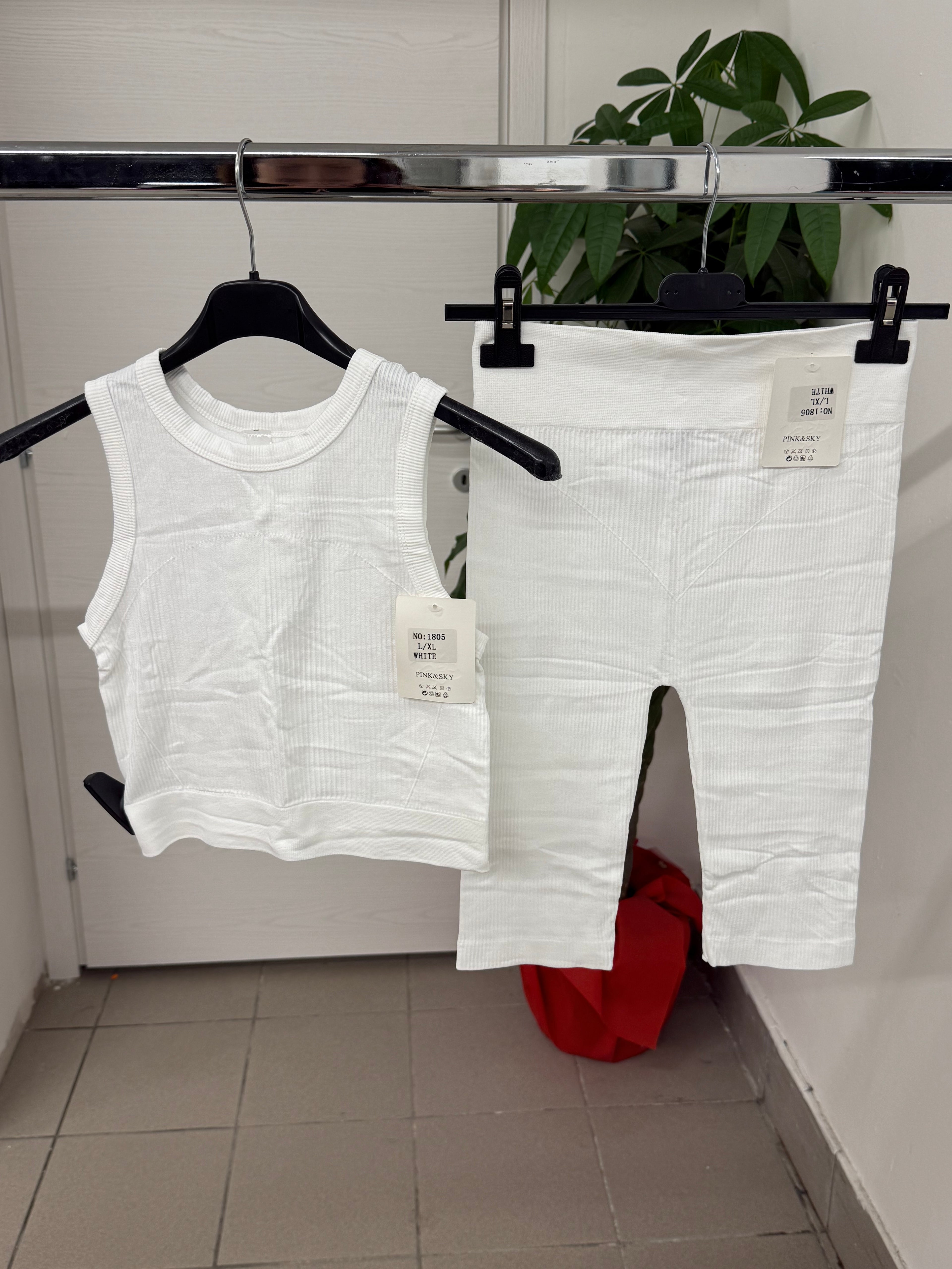 Set coordinato sportivo Top e Leggings a costine FGD MODA