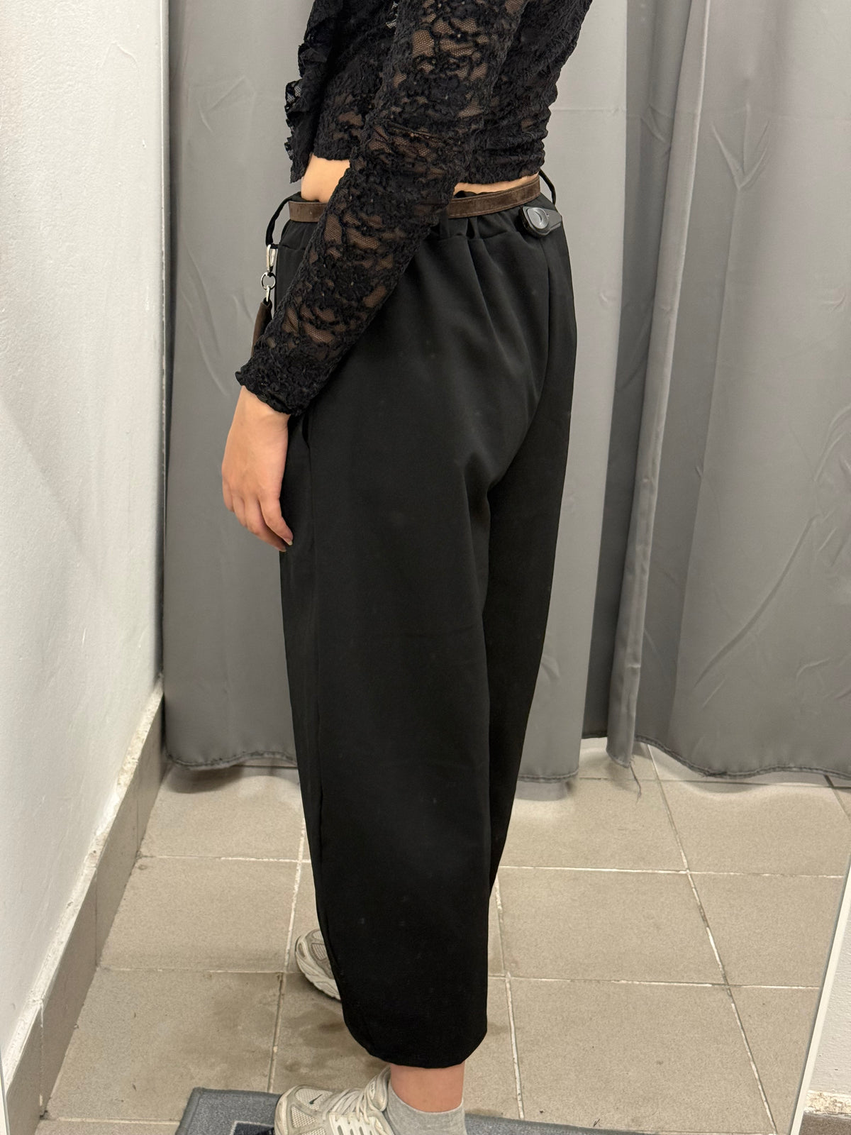 Pantaloni Barrel Tinta Unita Con Pence FGD MODA
