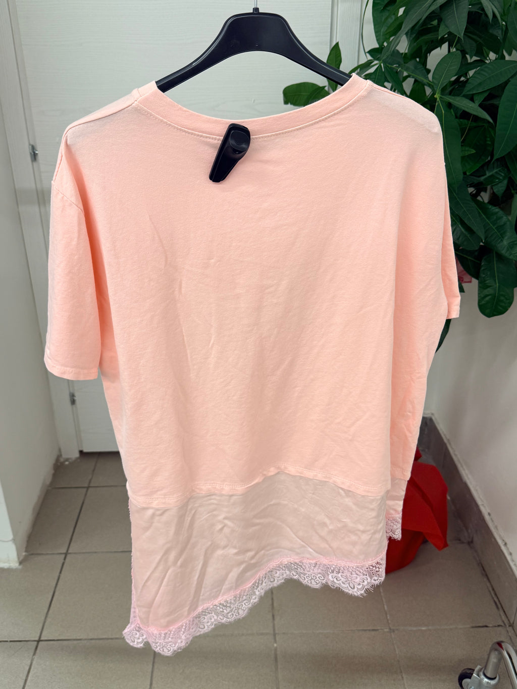 T-shirt over fit con bordo in pizzo FGD MODA