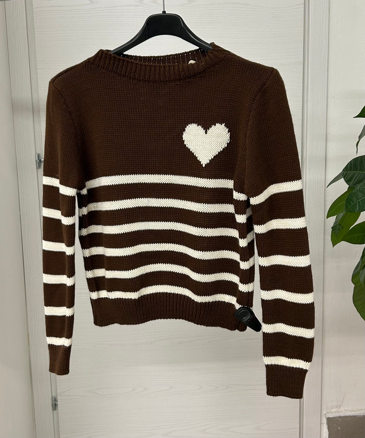 Maglioncino a righe con cuoricino FGD MODA