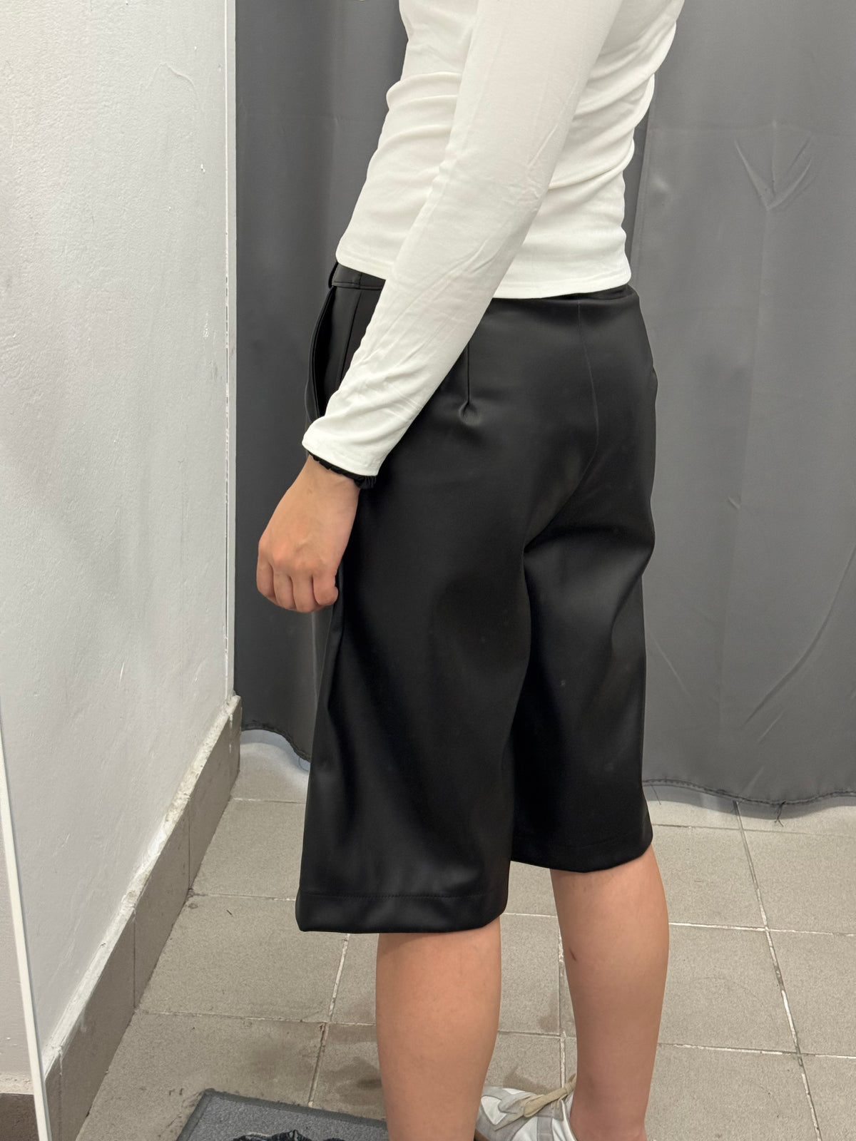 Bermuda In Ecopelle FGD MODA