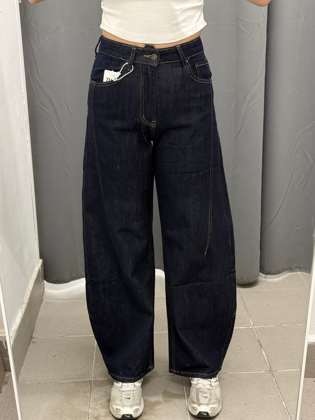 Jeans Barrell Lavaggio Zero con Cuciture Y602 FGD MODA