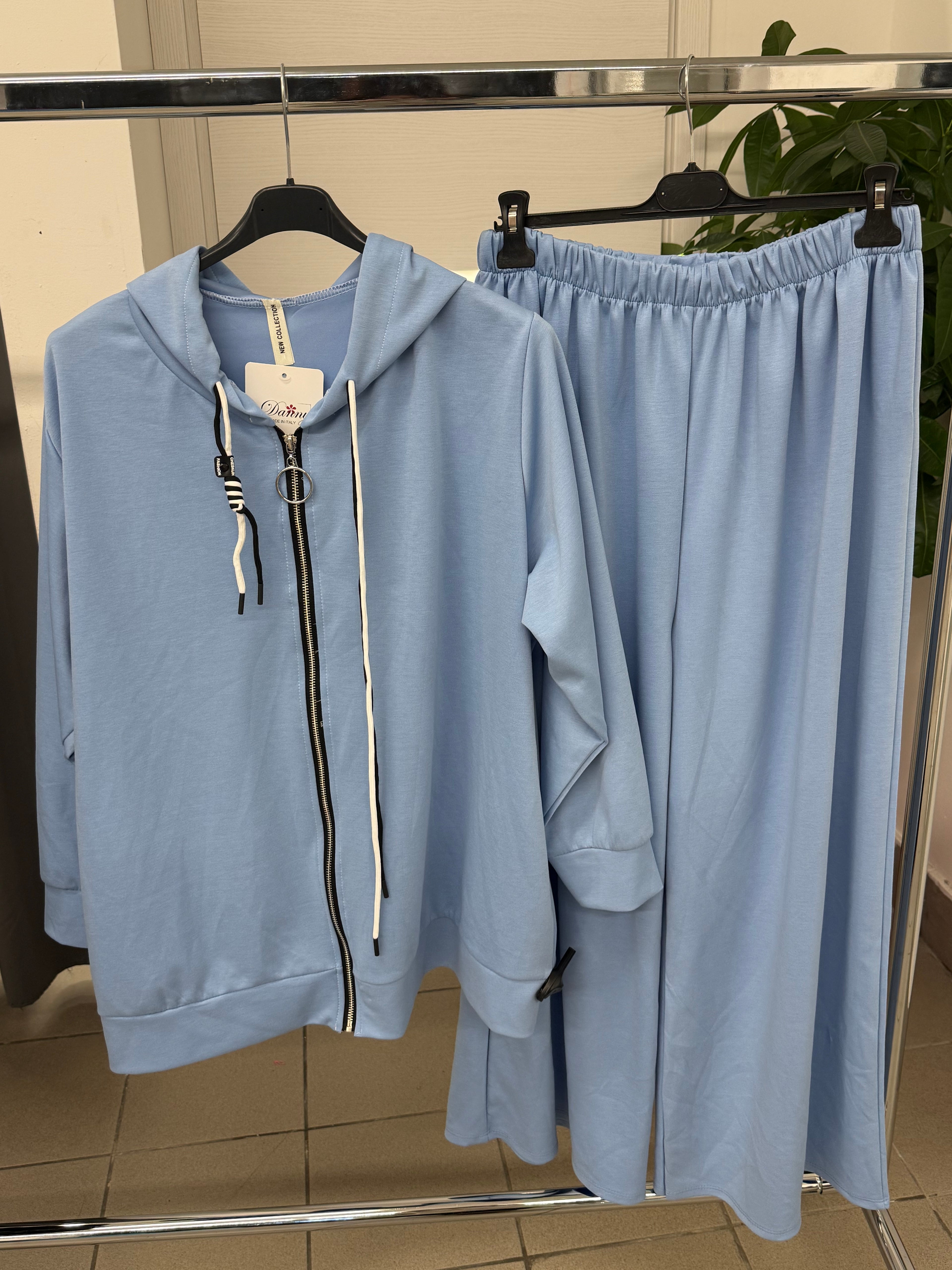 Set coordinato Felpa con zip con cappuccio e Pantaloni a palazzo per taglie curvy