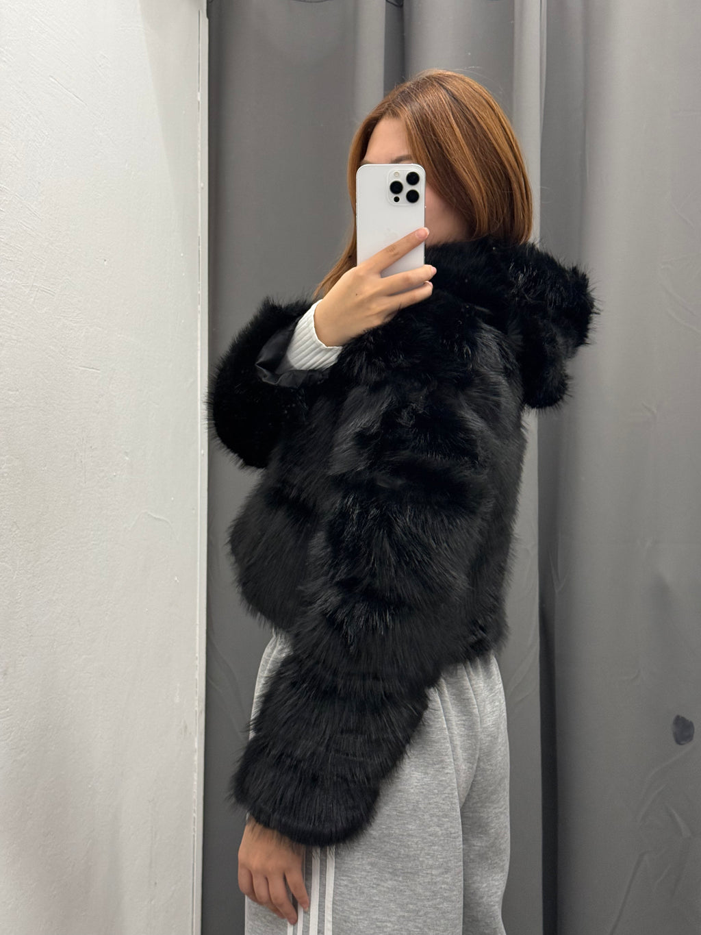 Giacca Pelliccia Crop Chiusura A Zip Con Cappuccio FGD MODA