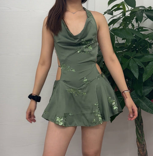 Abito corto con pallettes scollato sul retro FGD MODA