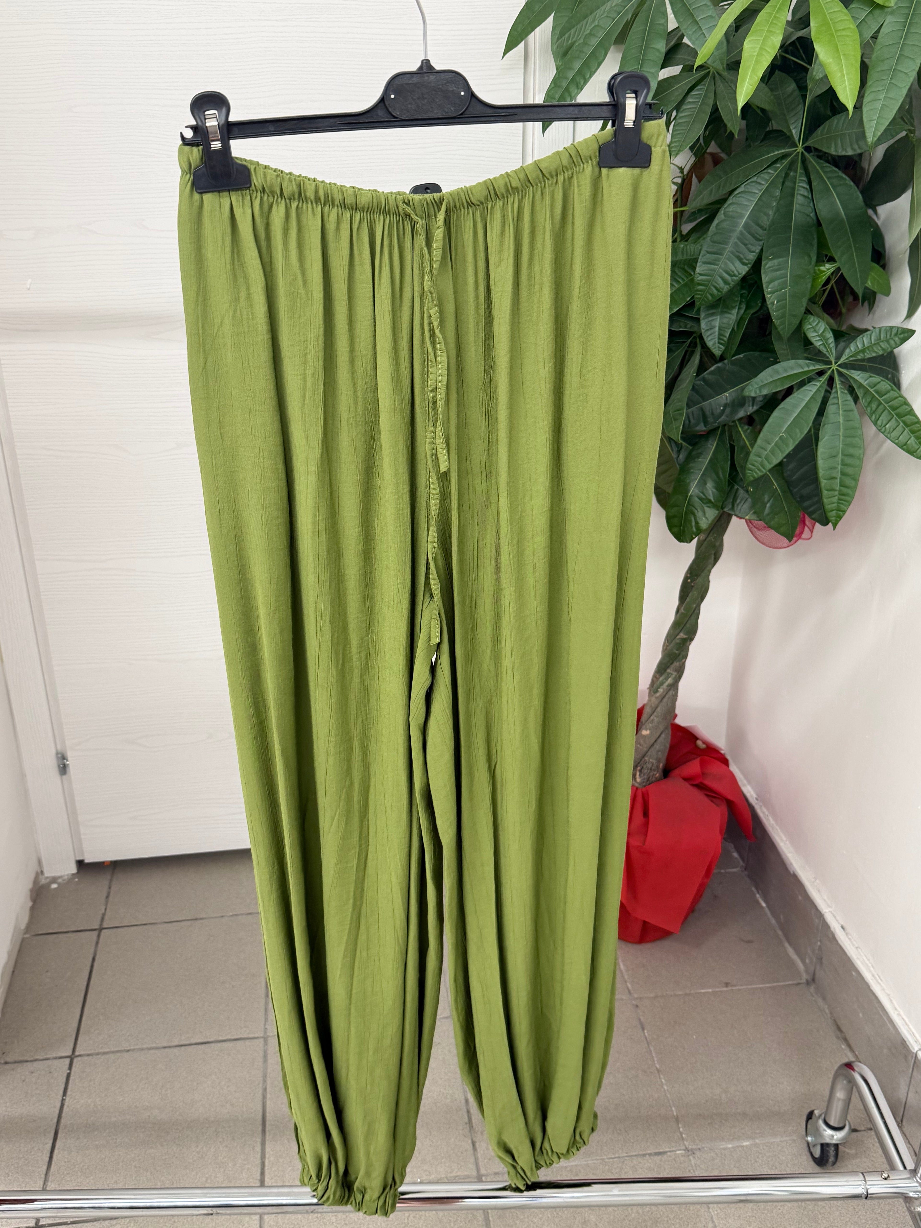Pantaloni balloon in viscosa con polsini FGD MODA
