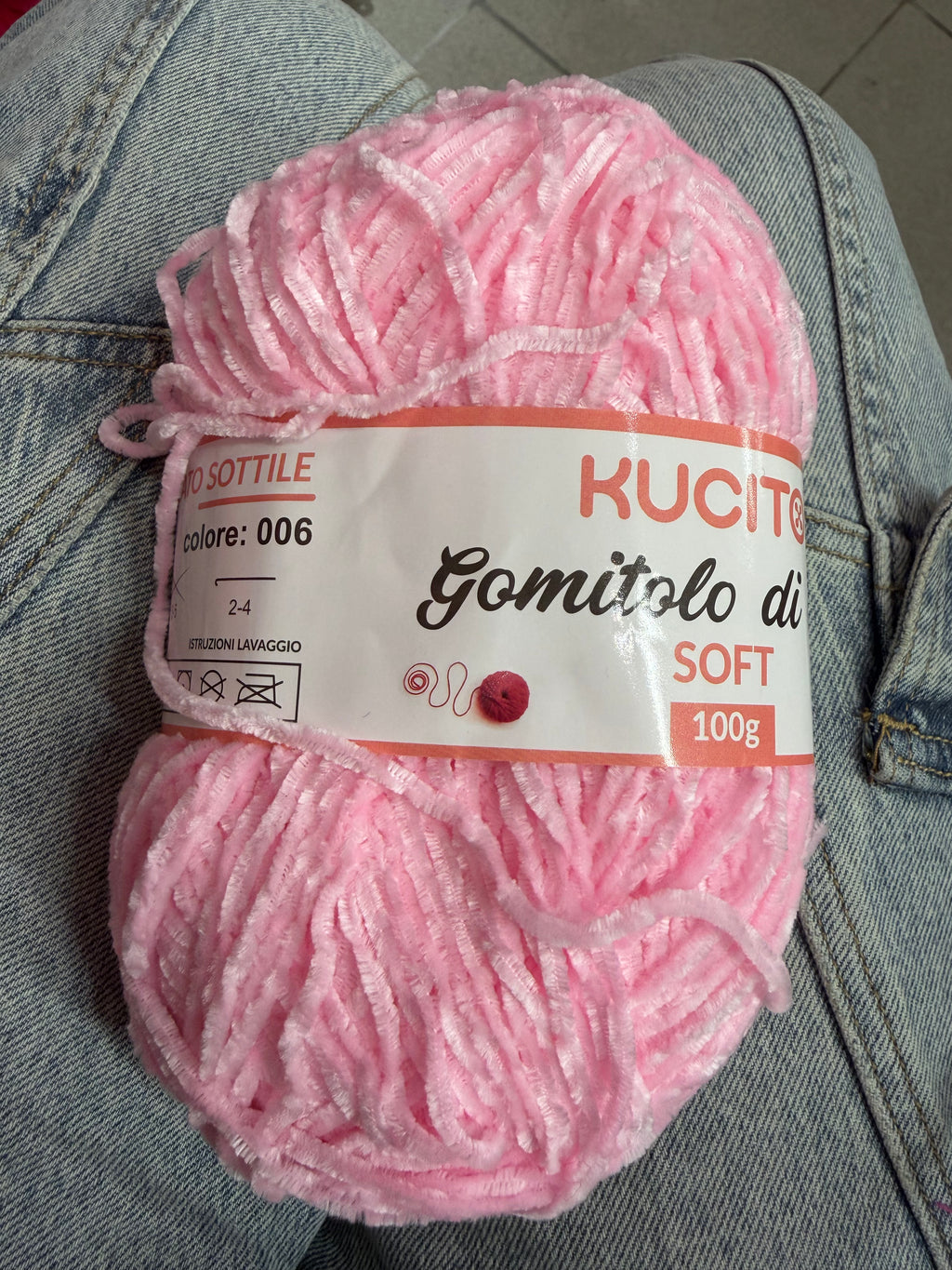 Gomitolo di filo SOFT 100g FGD MODA